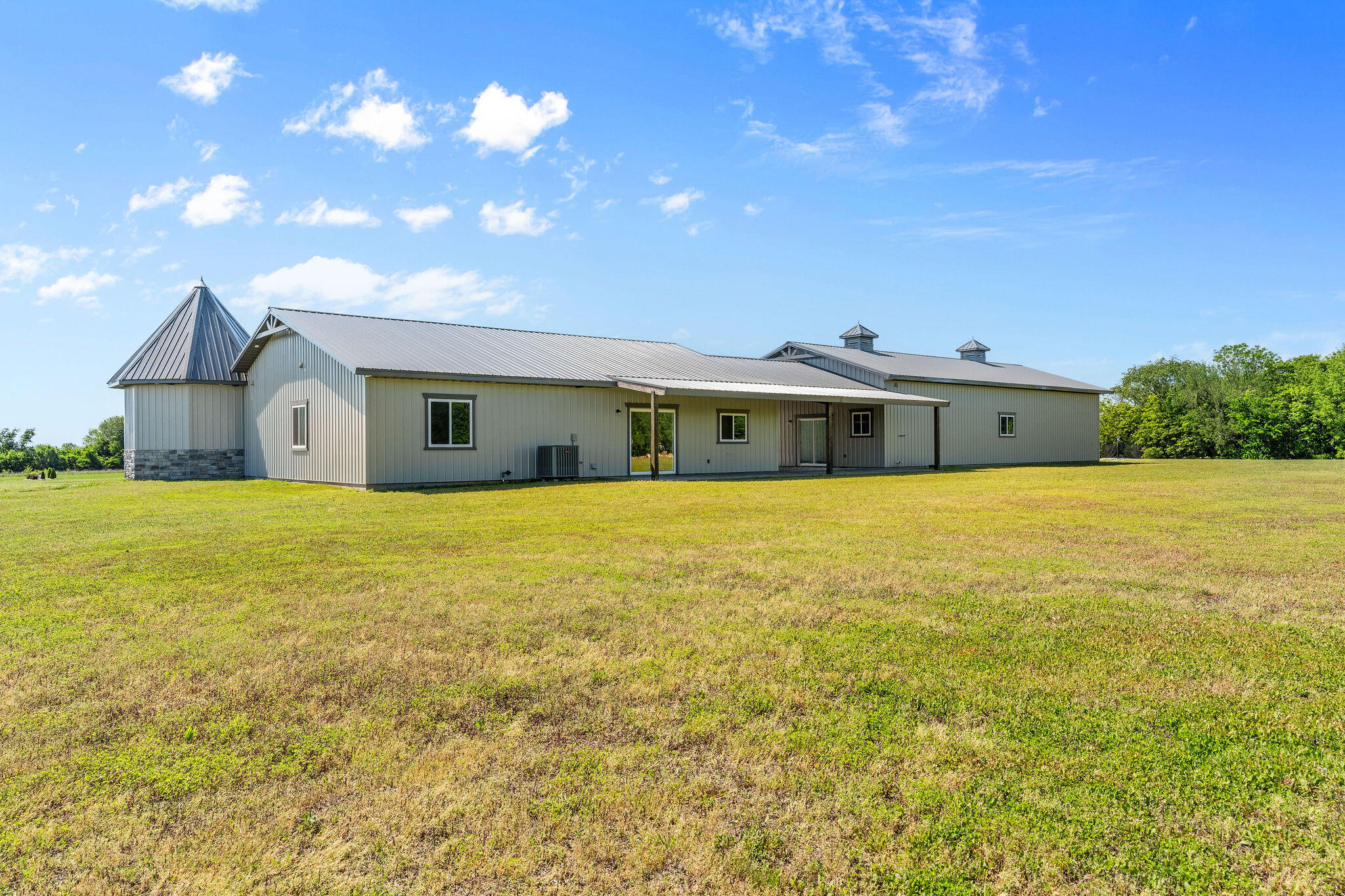 Photo 23 - Residential for sale – 4426 S 86th Road  Bolivar, MO