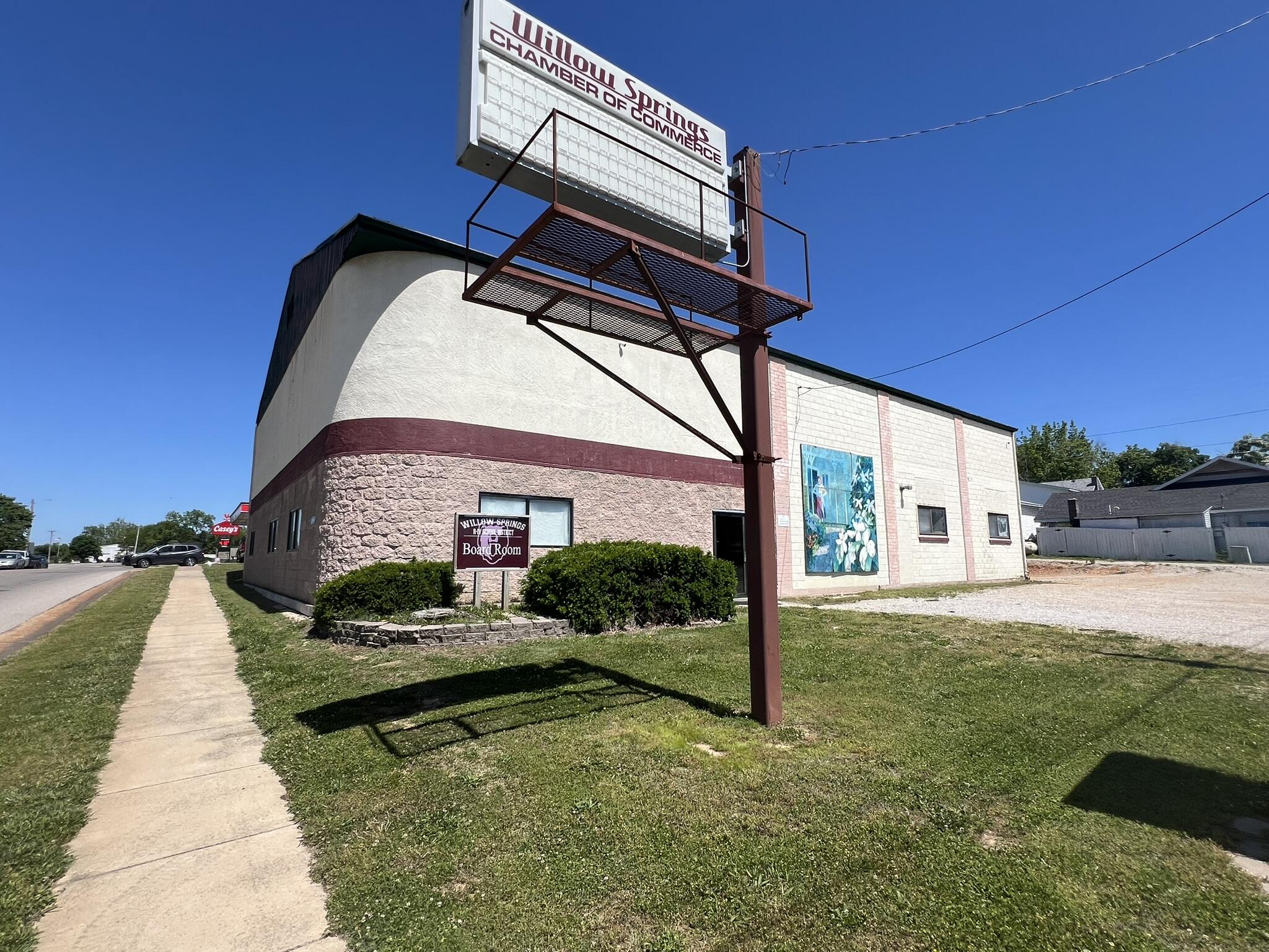 Photo 7 - Commercial Sale for sale – 201 W Main Street  Willow Springs, MO
