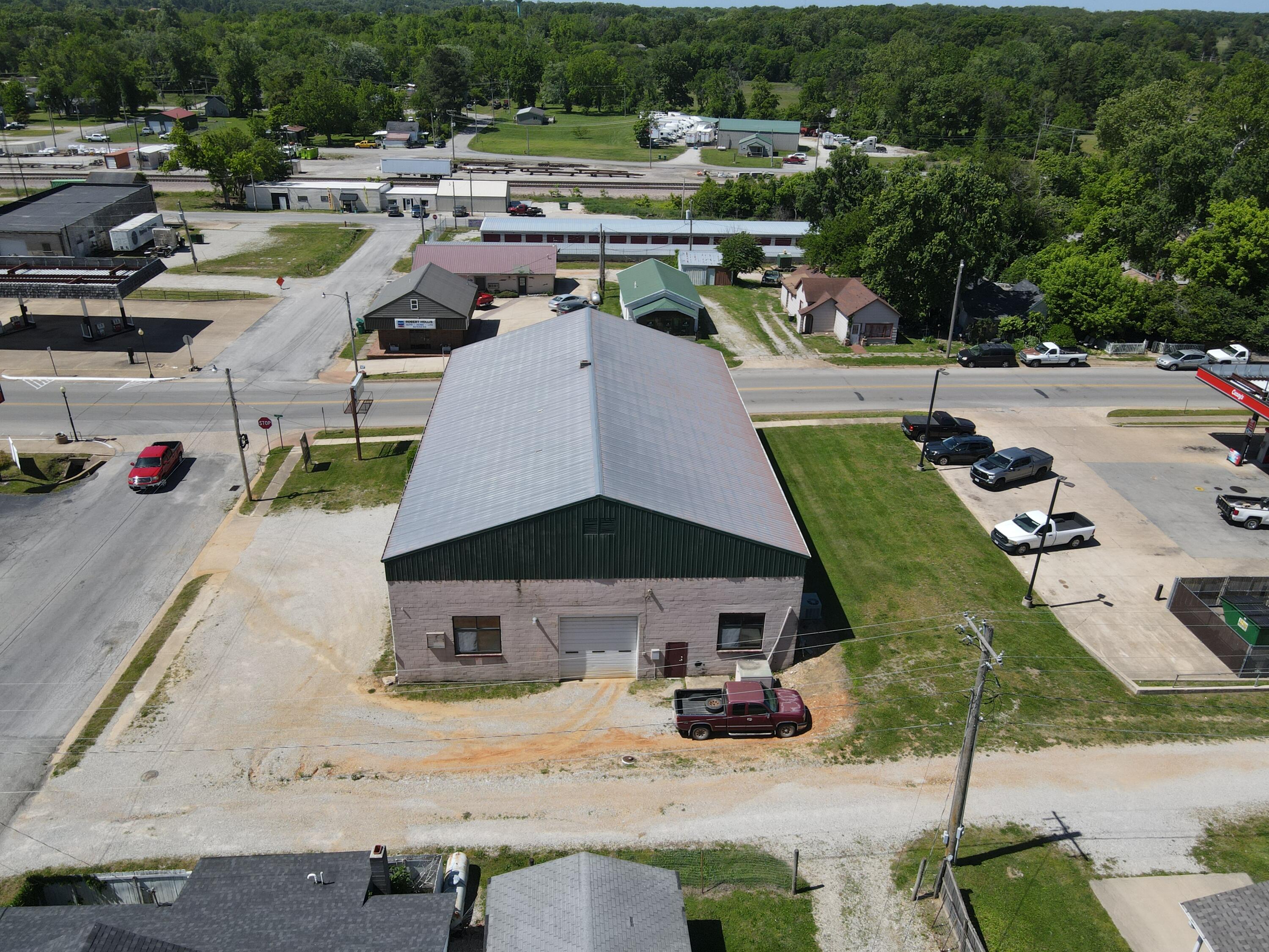 Photo 3 - Commercial Sale for sale – 201 W Main Street  Willow Springs, MO