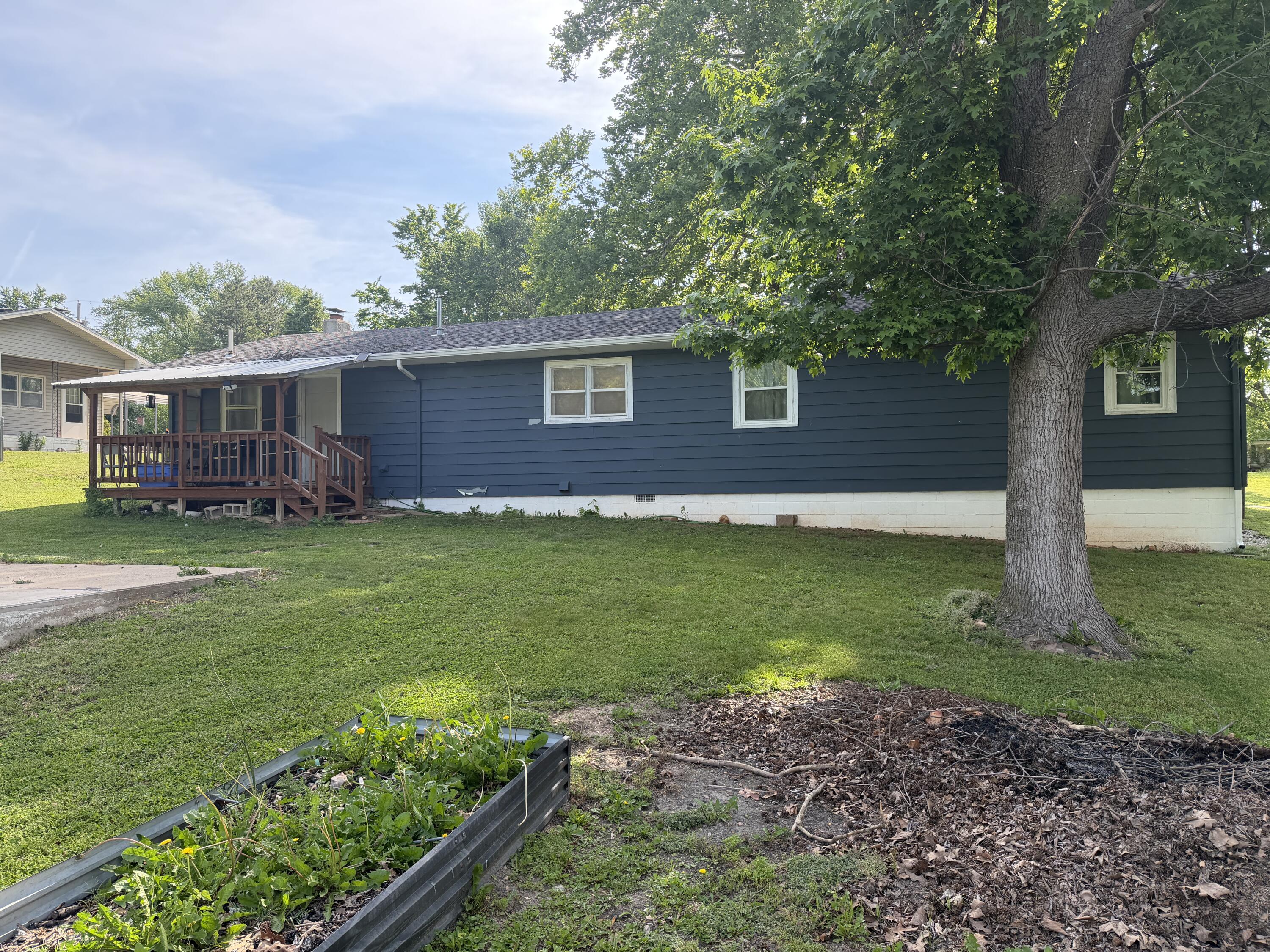 Photo 31 - Residential for sale – 105  Walker Court  Exeter, MO