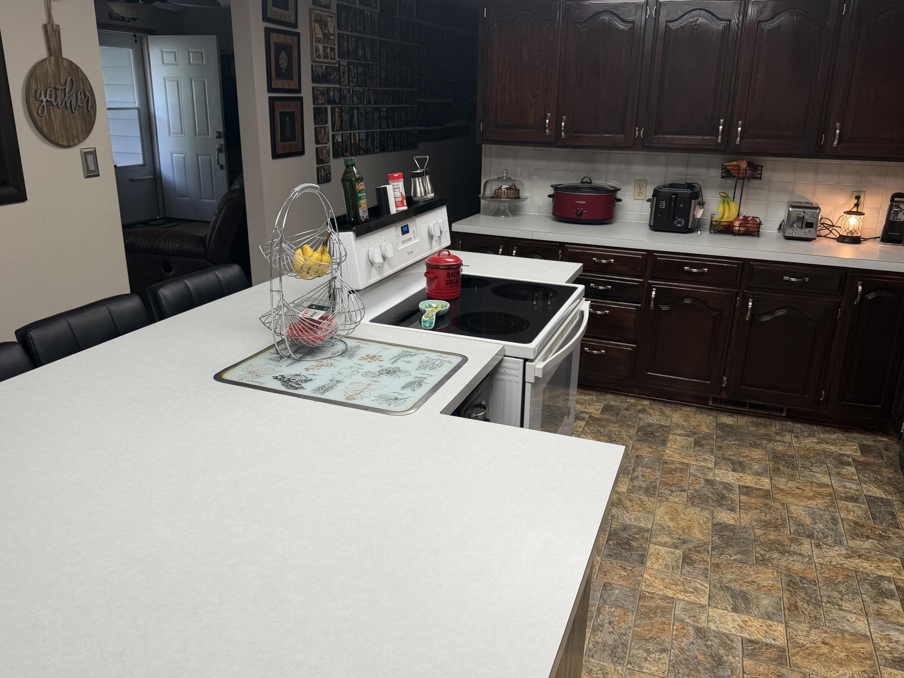 Photo 6 - Residential for sale – 105  Walker Court  Exeter, MO