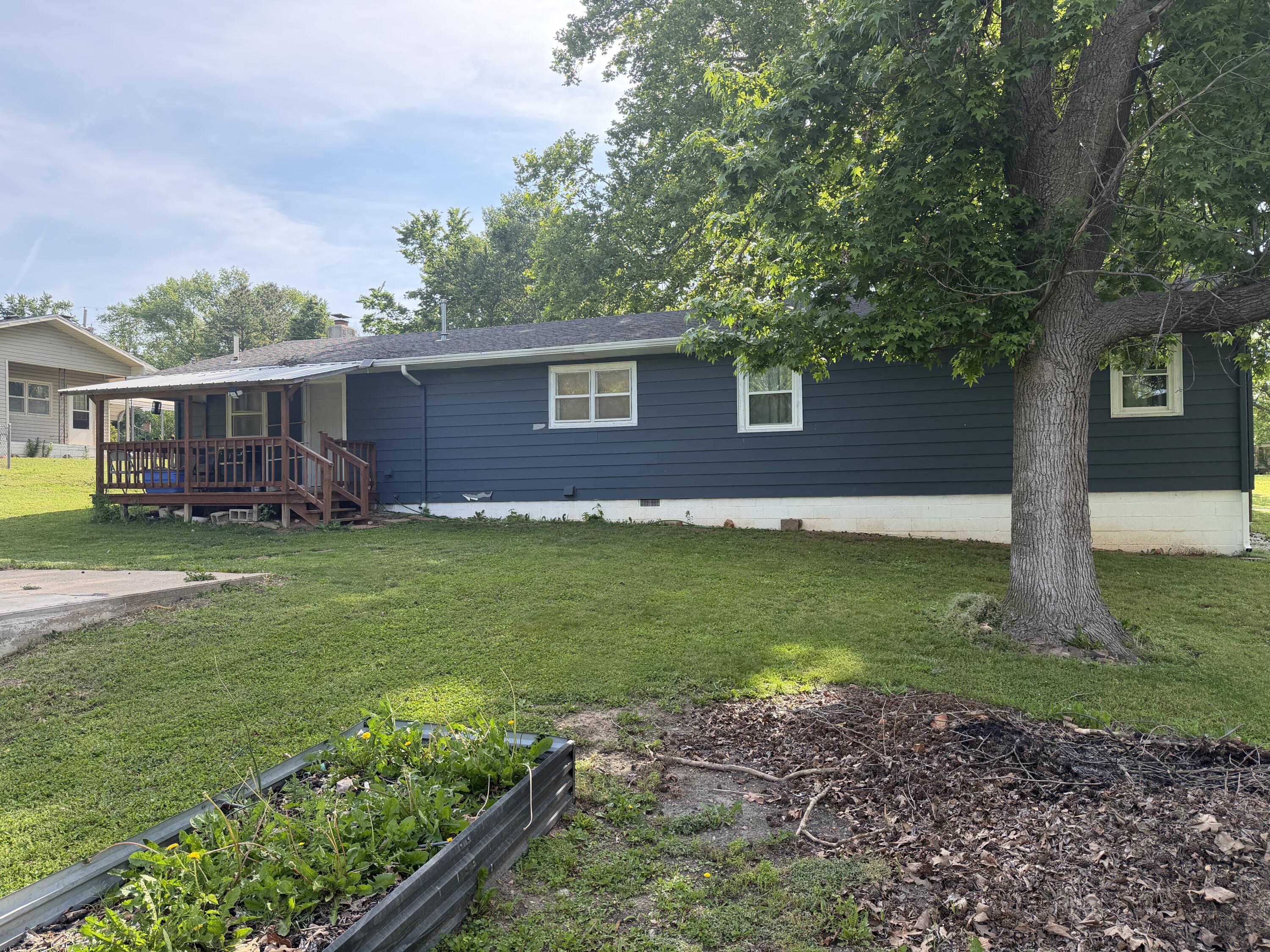 Photo 32 - Residential for sale – 105  Walker Court  Exeter, MO