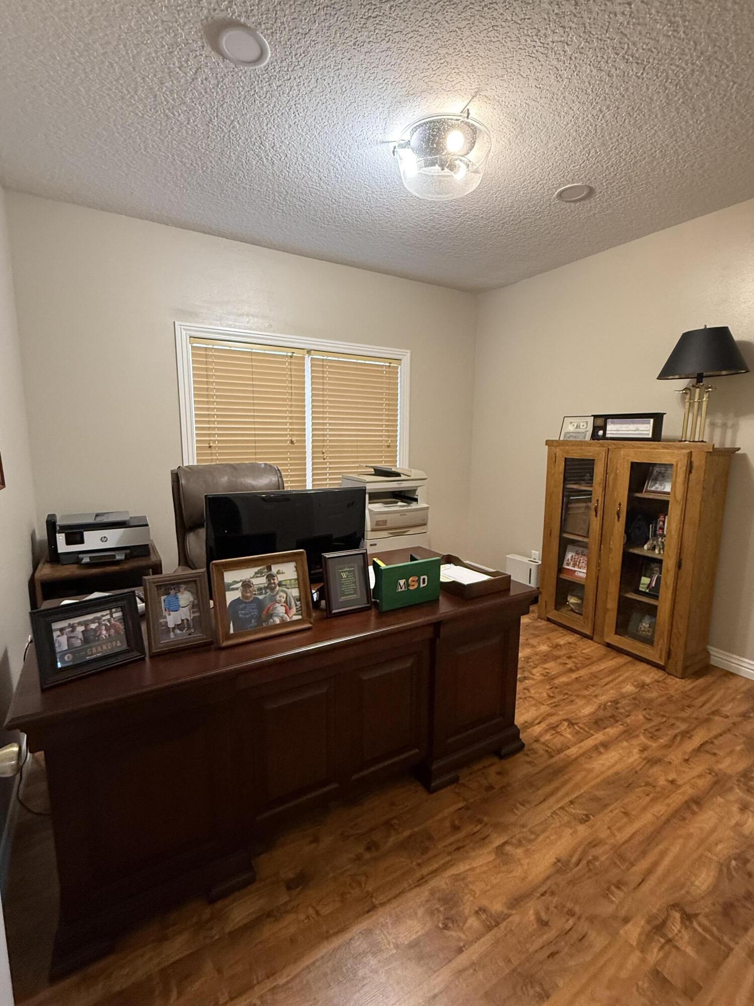 Photo 25 - Residential for sale – 813  Roundup   Neosho, MO