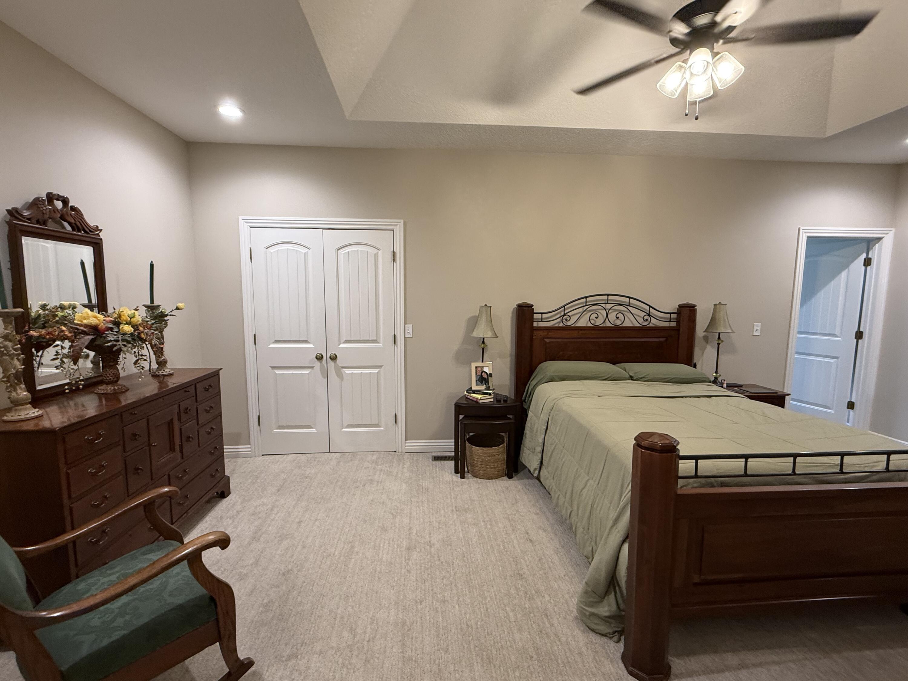 Photo 16 - Residential for sale – 813  Roundup   Neosho, MO
