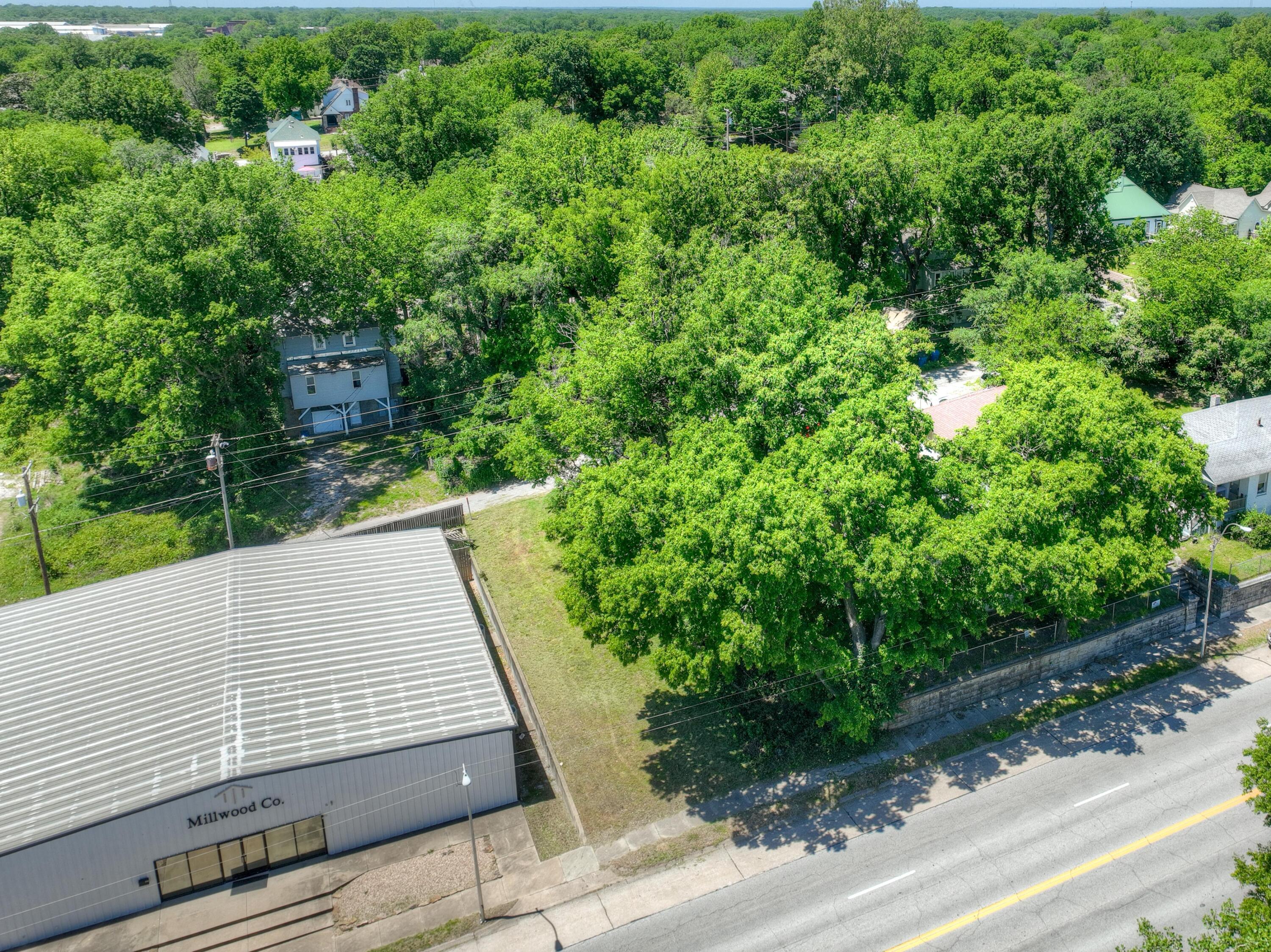 Land for sale – 000 N Main   Joplin, MO