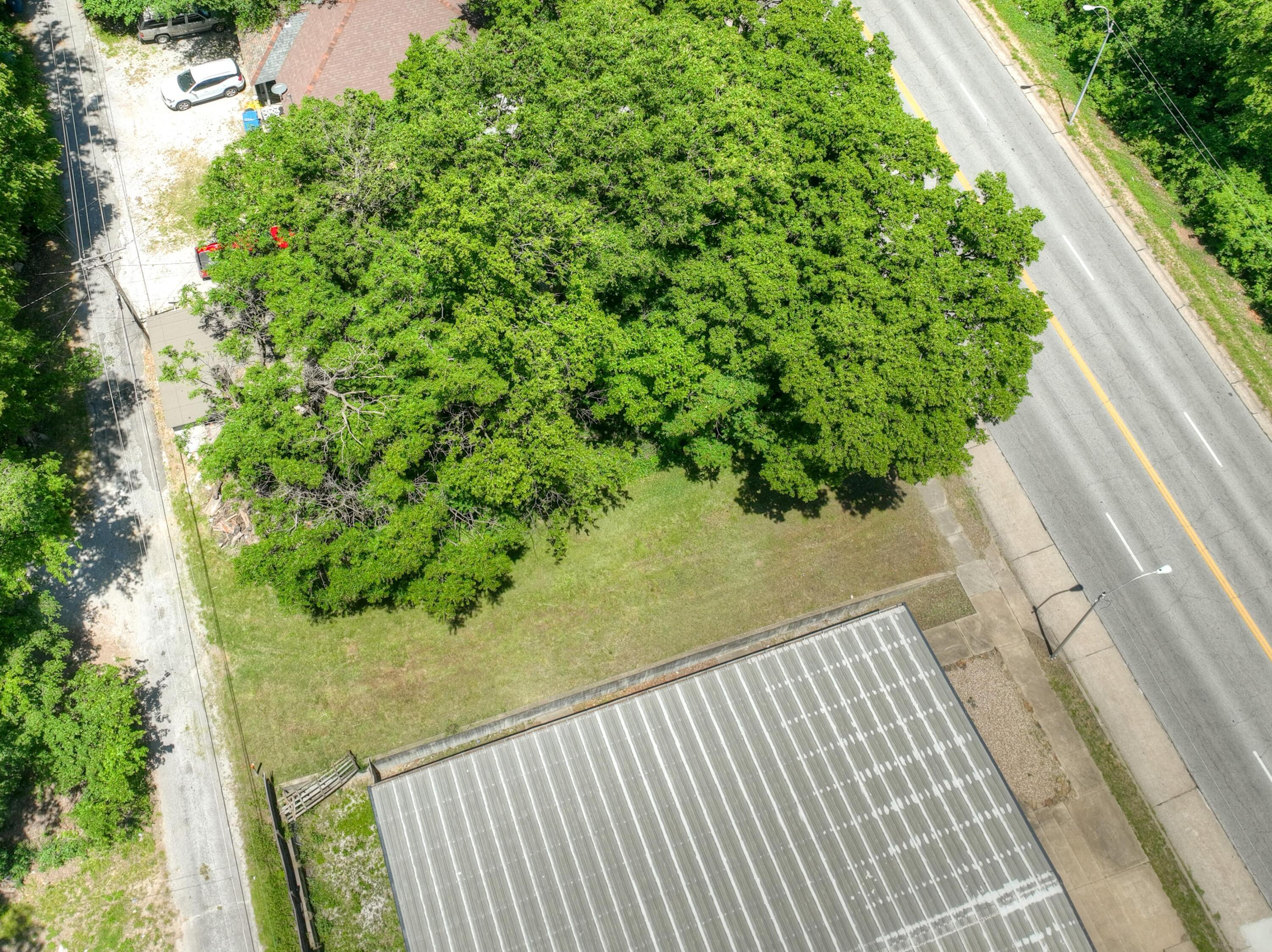 Photo 8 - Land for sale – 000 N Main   Joplin, MO