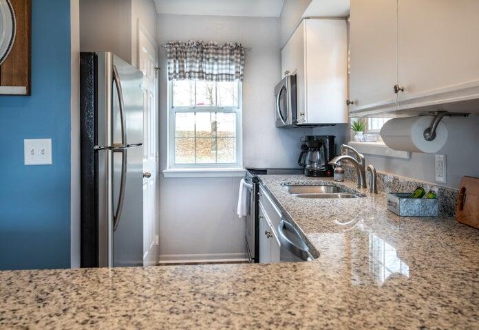 Photo 6 - Residential for sale – 525  Valley View Road  Branson, MO