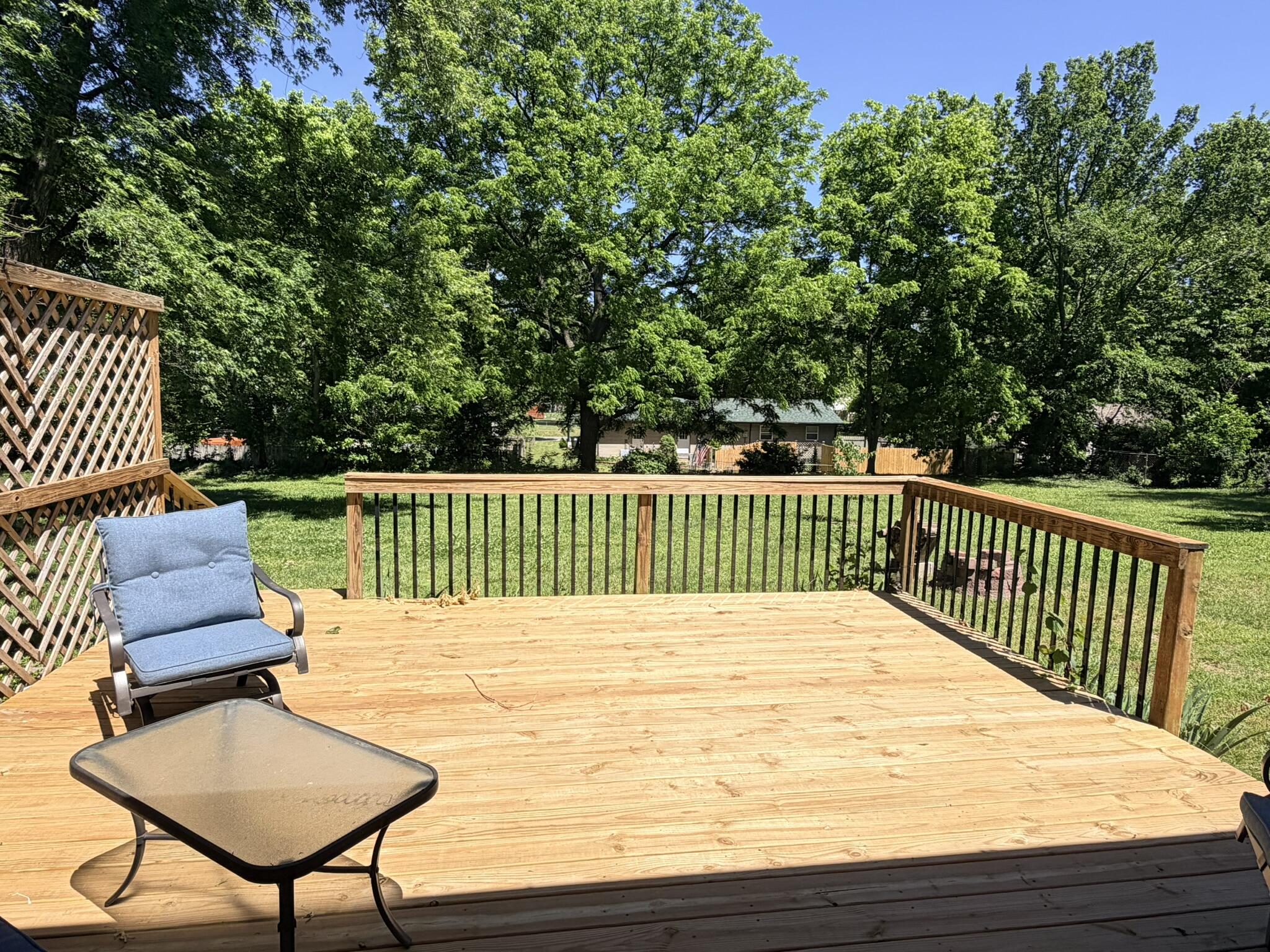 Photo 24 - Residential for sale – 904 S Oak Ridge Drive  Aurora, MO