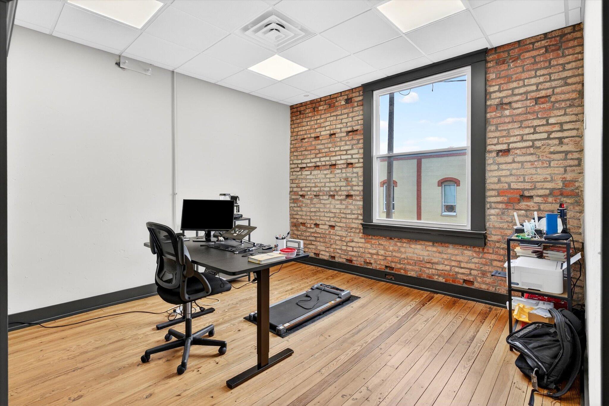 Photo 17 - Commercial Sale for sale – 107 S Main Street  Nixa, MO