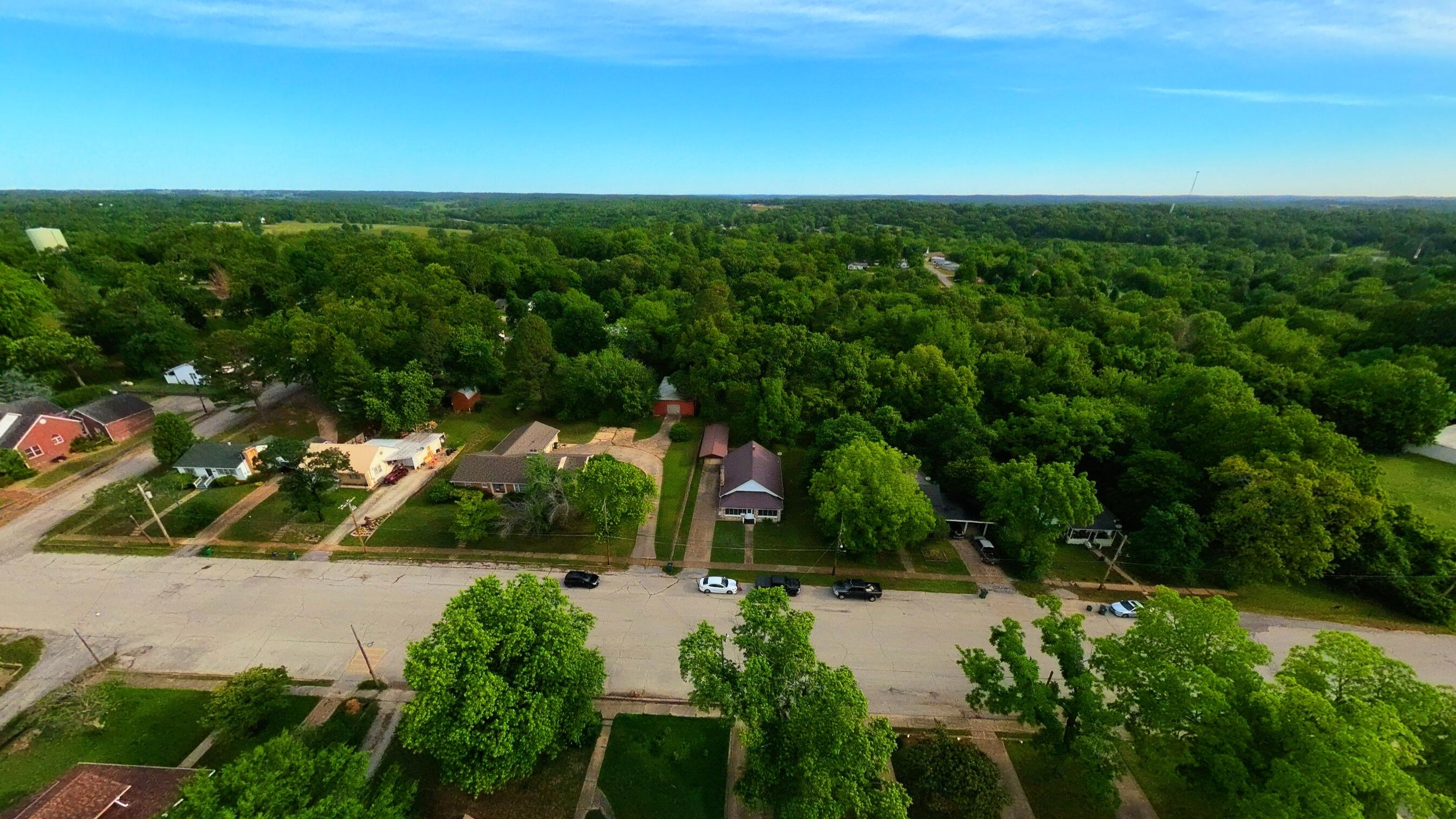 Photo 39 - Residential for sale – 838  Chestnut Street  Thayer, MO