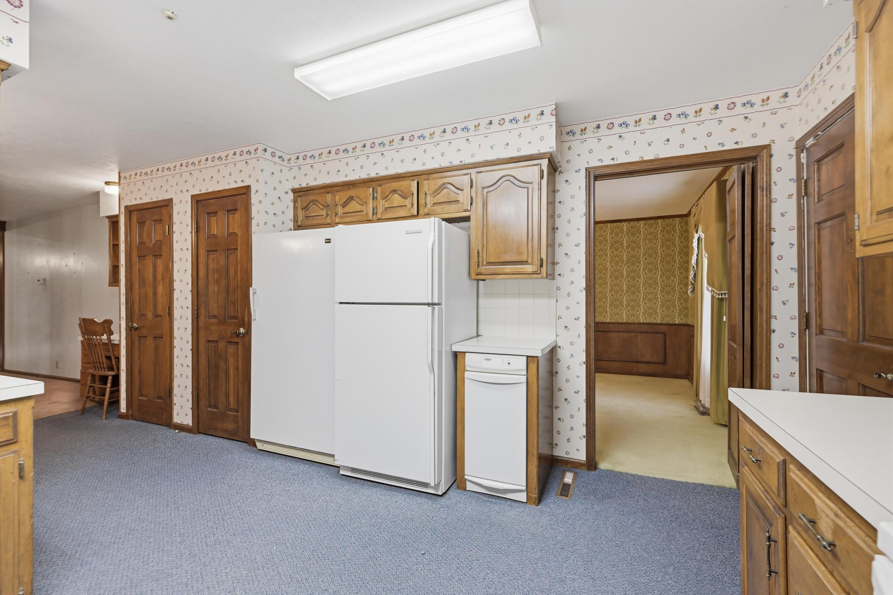 Photo 13 - Residential for sale – 1338  Sheridan Drive  Joplin, MO