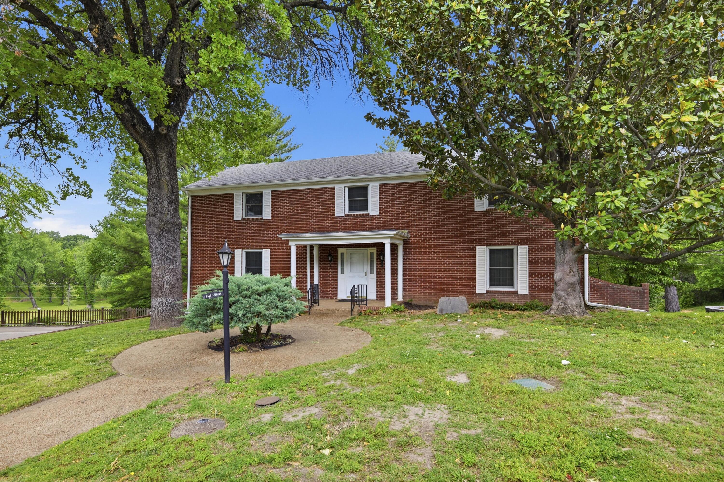 Photo 2 - Residential for sale – 1338  Sheridan Drive  Joplin, MO