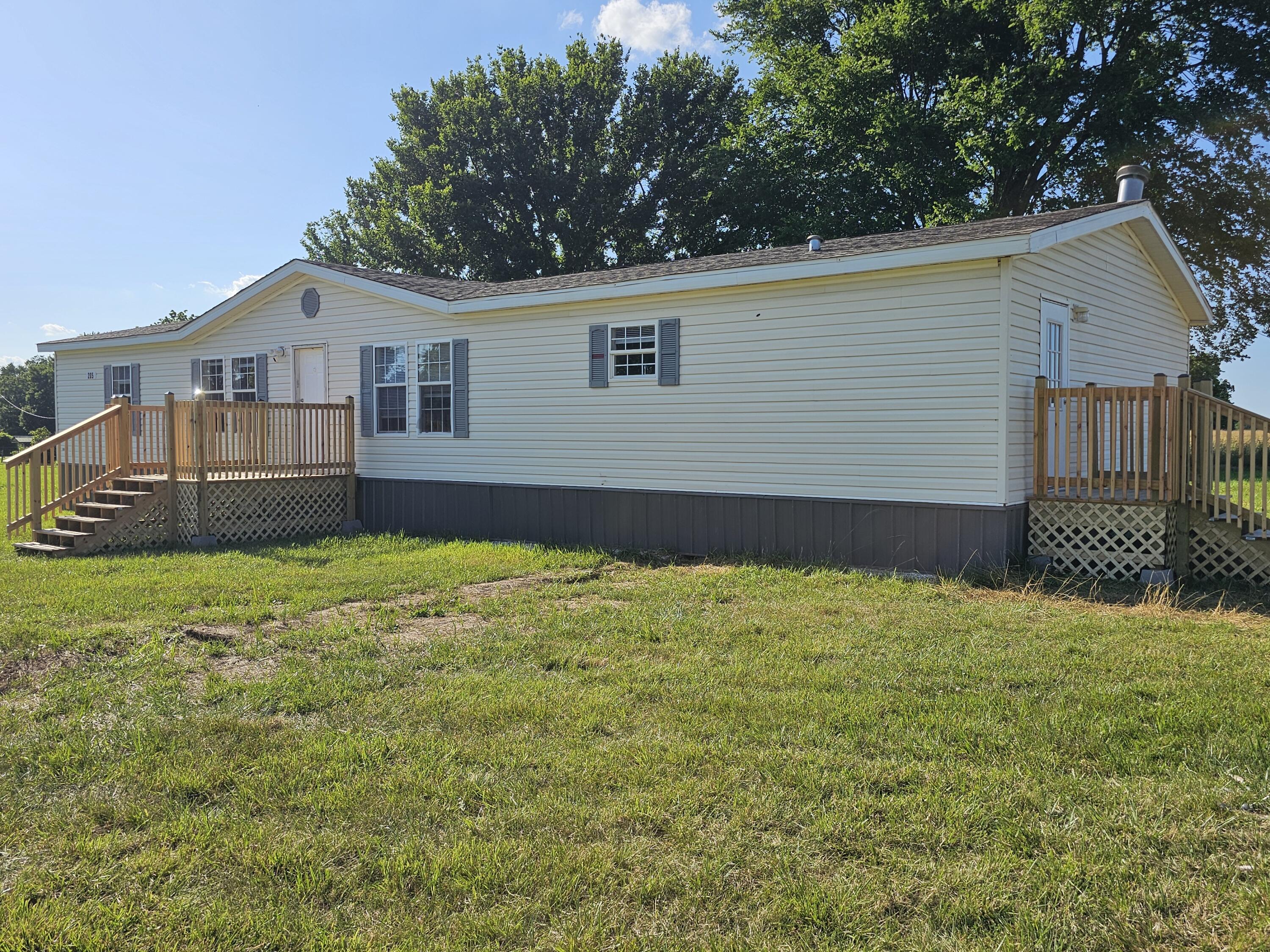 Photo 4 - Residential for sale – 205  College Street  Stark City, MO