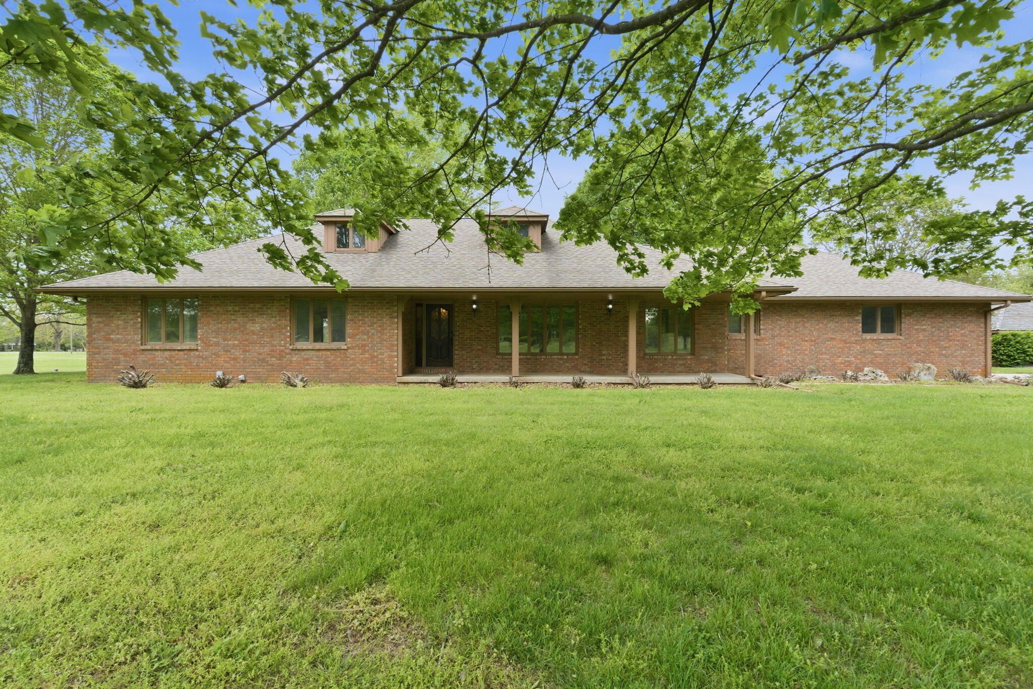 Photo 8 - Farm for sale – 431 N Farm Road 205   Springfield, MO