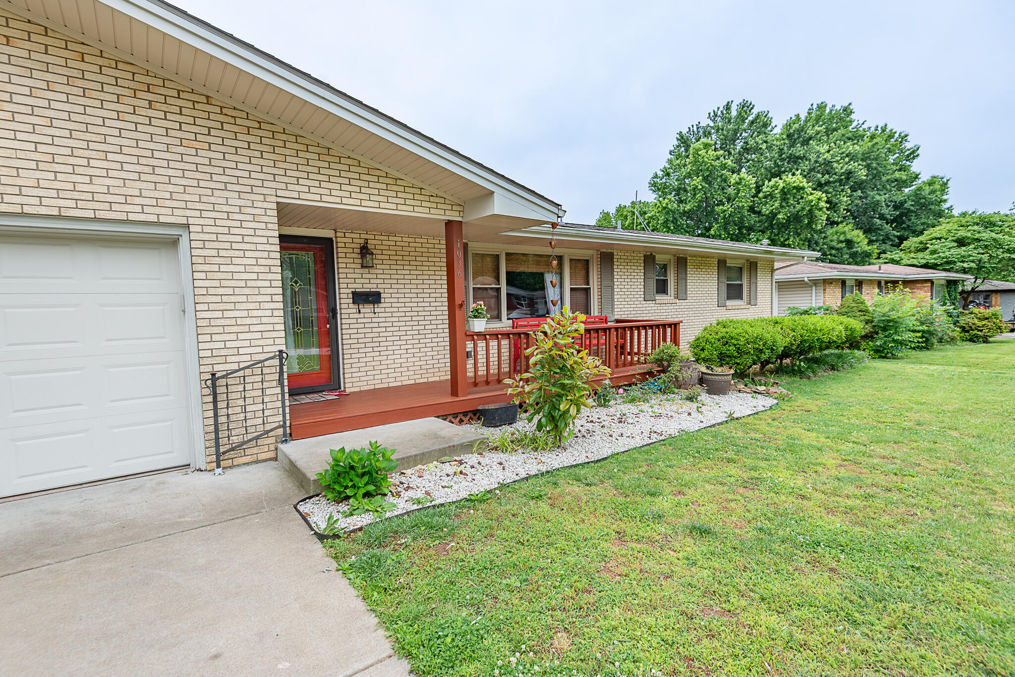 Photo 3 - Residential for sale – 1036 E Edgewood Street  Springfield, MO