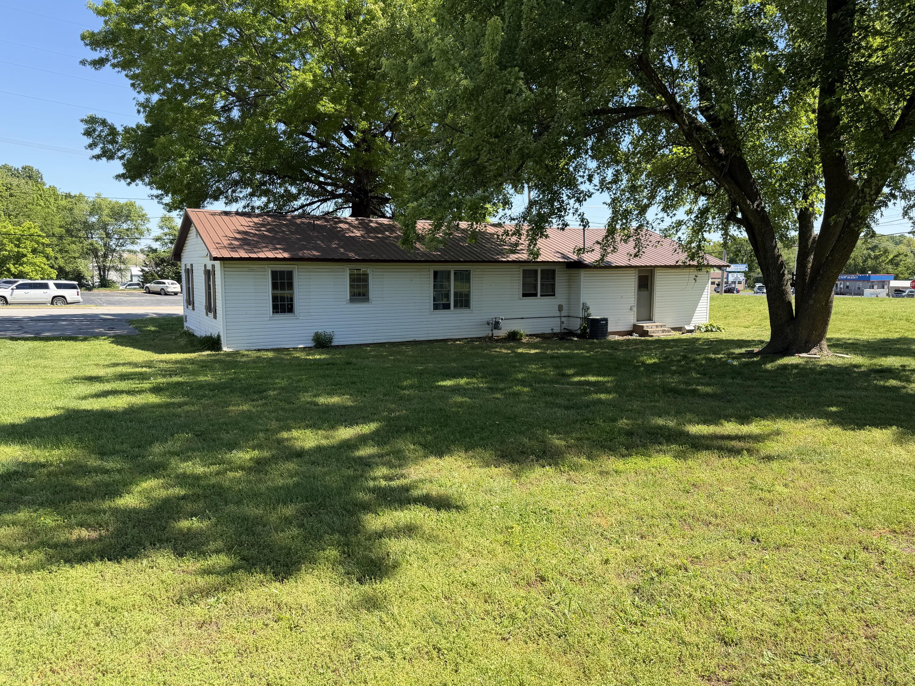 Photo 46 - Residential for sale – 4  Burgoyne Drive  West Plains, MO