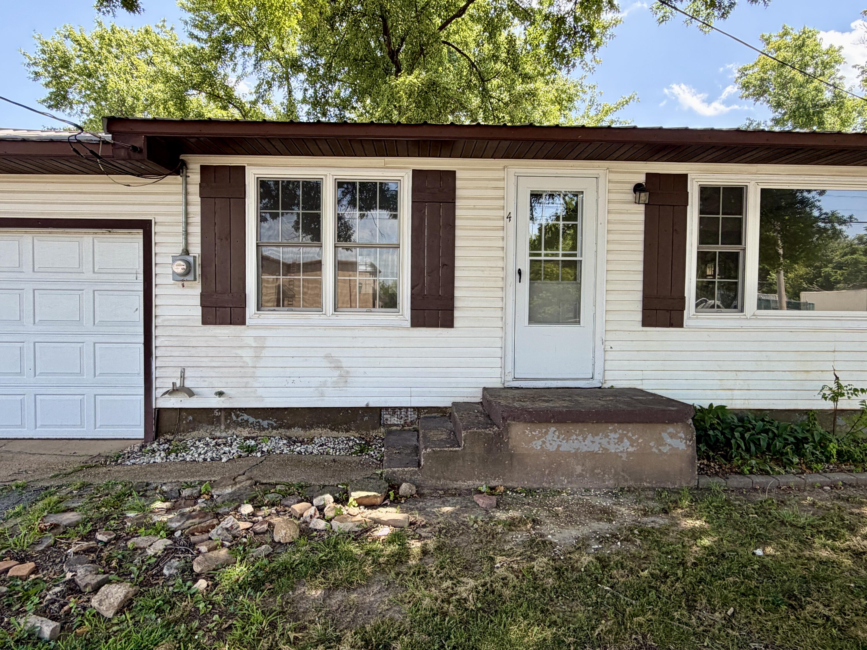 Photo 4 - Residential for sale – 4  Burgoyne Drive  West Plains, MO