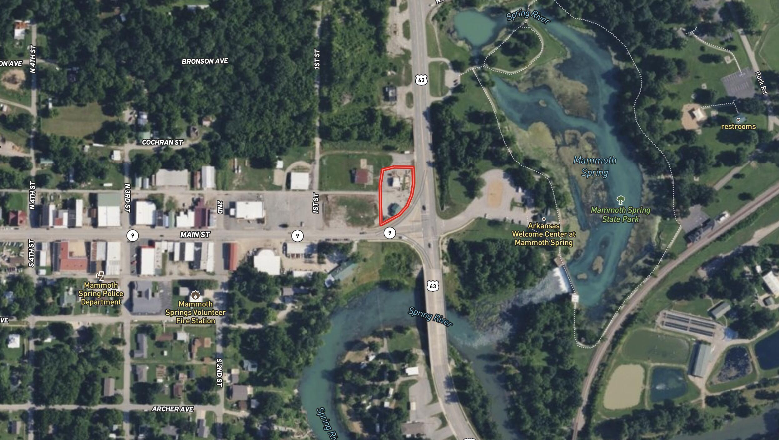 Photo 2 - Commercial Sale for sale – 15  Main Street  Mammoth Spring, AR