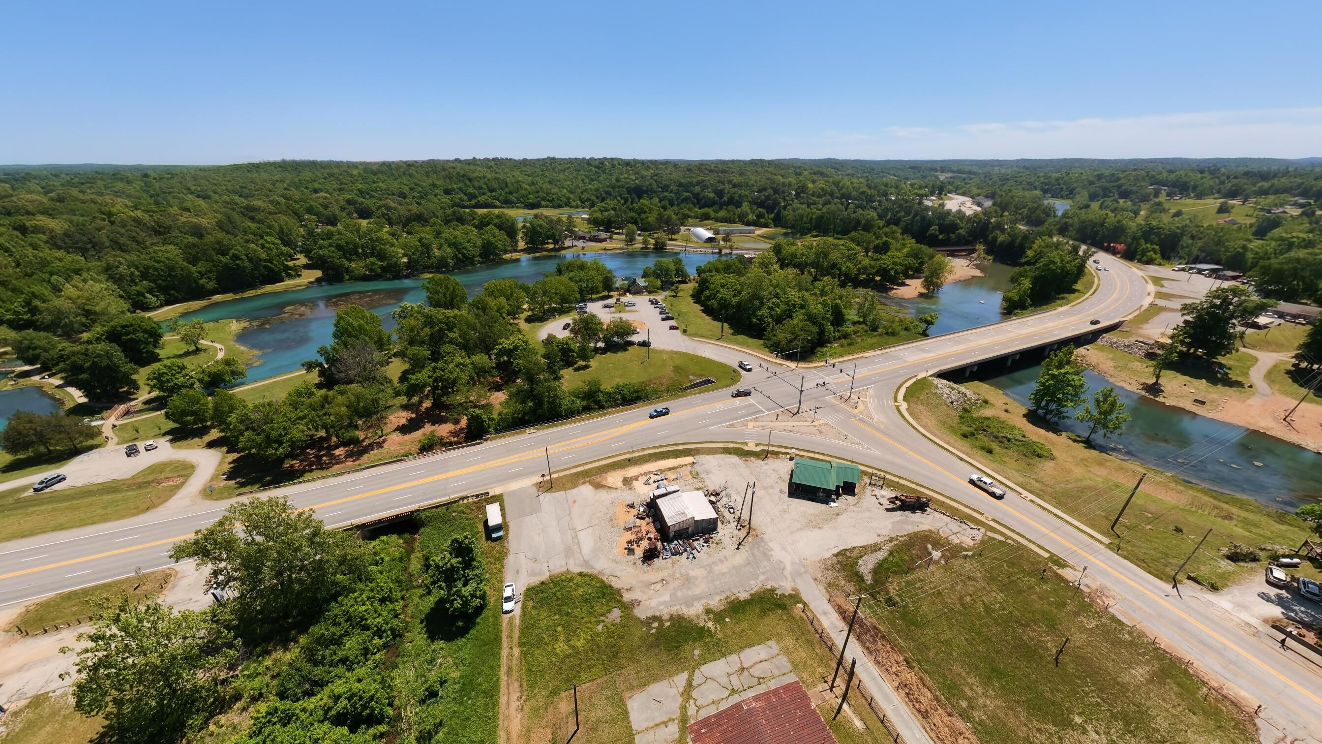 Photo 9 - Commercial Sale for sale – 15  Main Street  Mammoth Spring, AR
