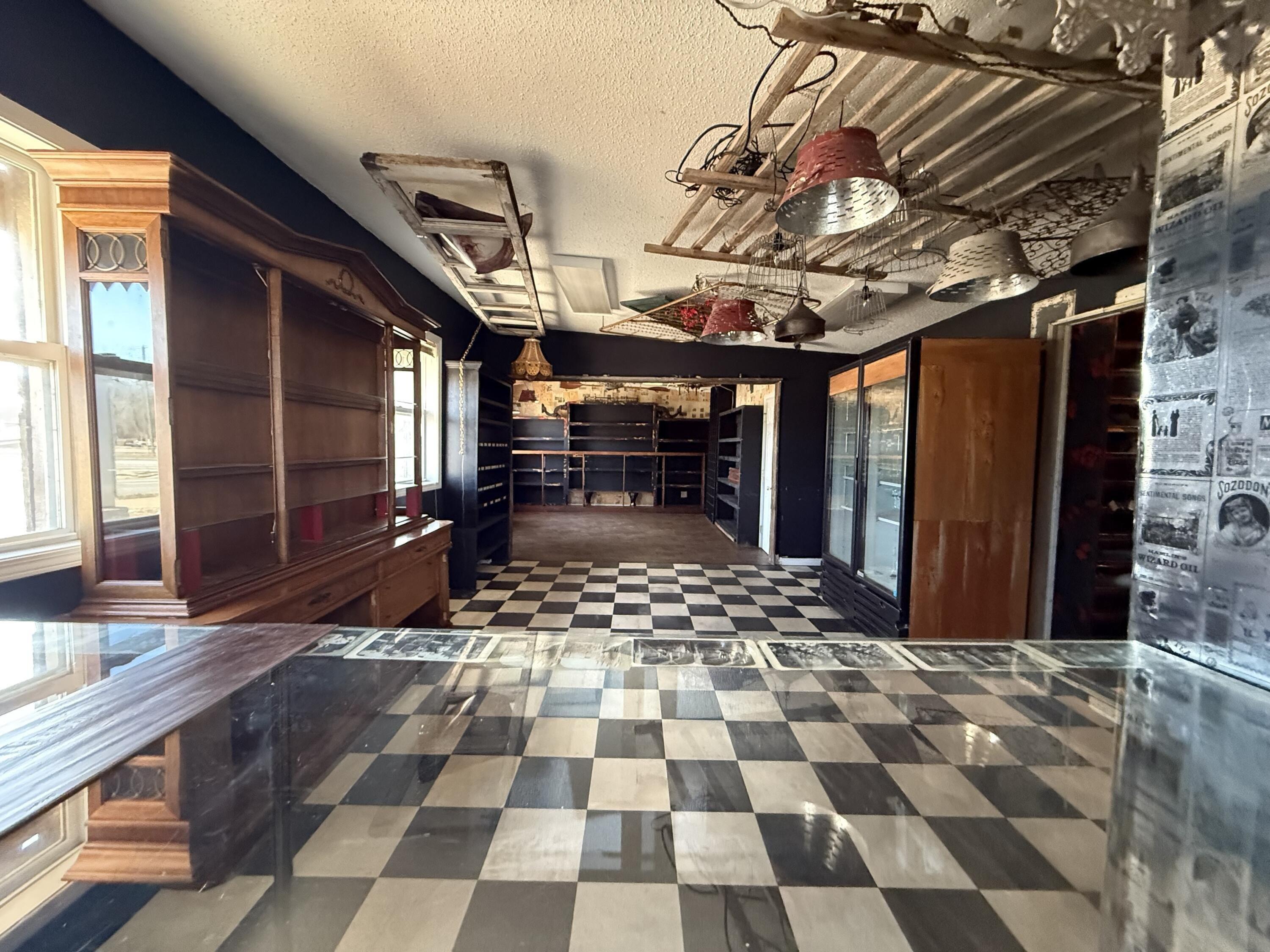 Photo 12 - Commercial Sale for sale – 15  Main Street  Mammoth Spring, AR