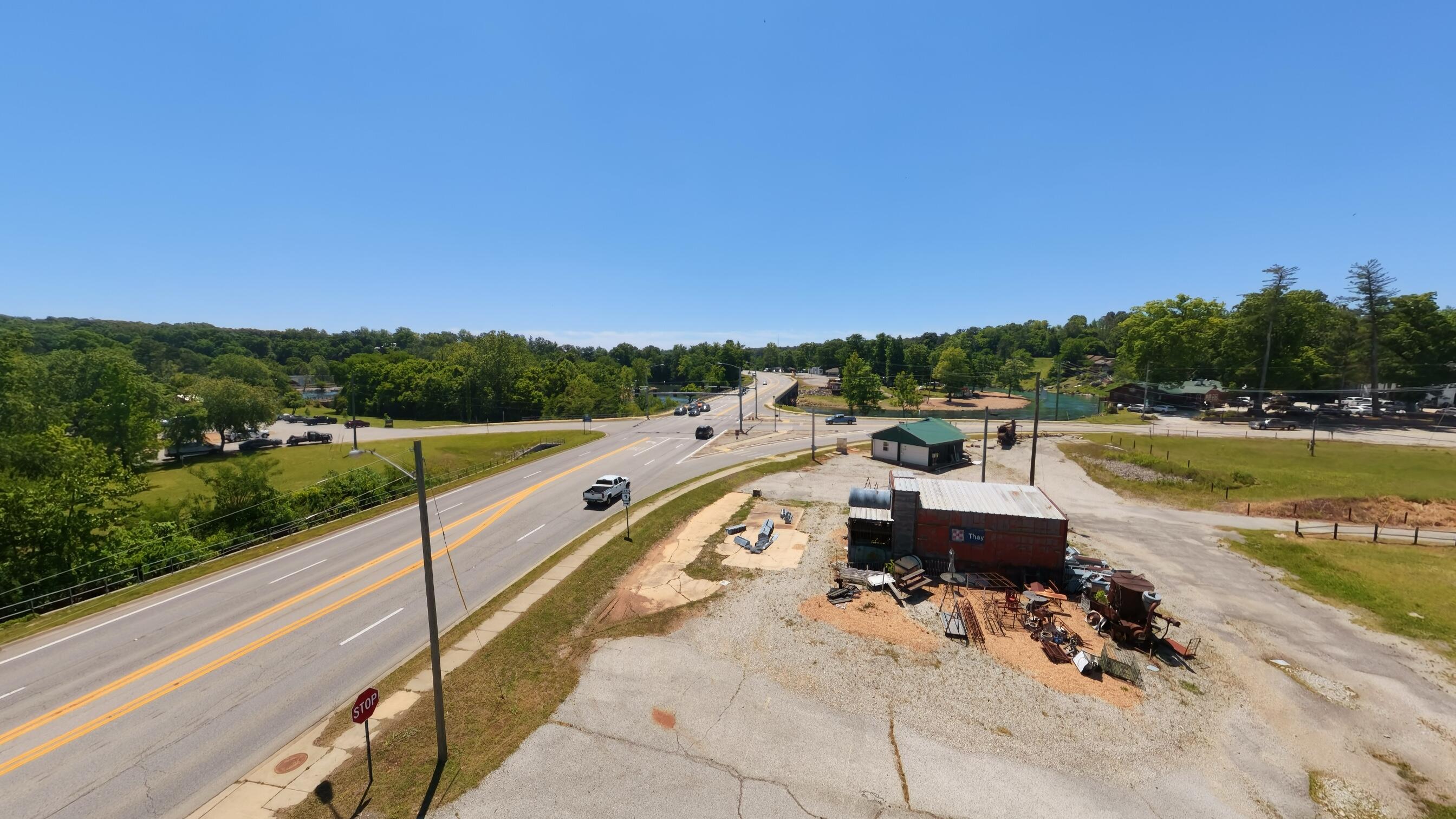 Photo 5 - Commercial Sale for sale – 15  Main Street  Mammoth Spring, AR