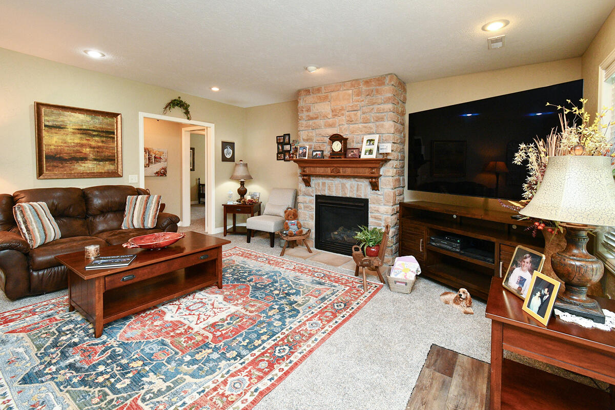 Photo 34 - Residential for sale – 1402 N Rockingham Avenue  Nixa, MO