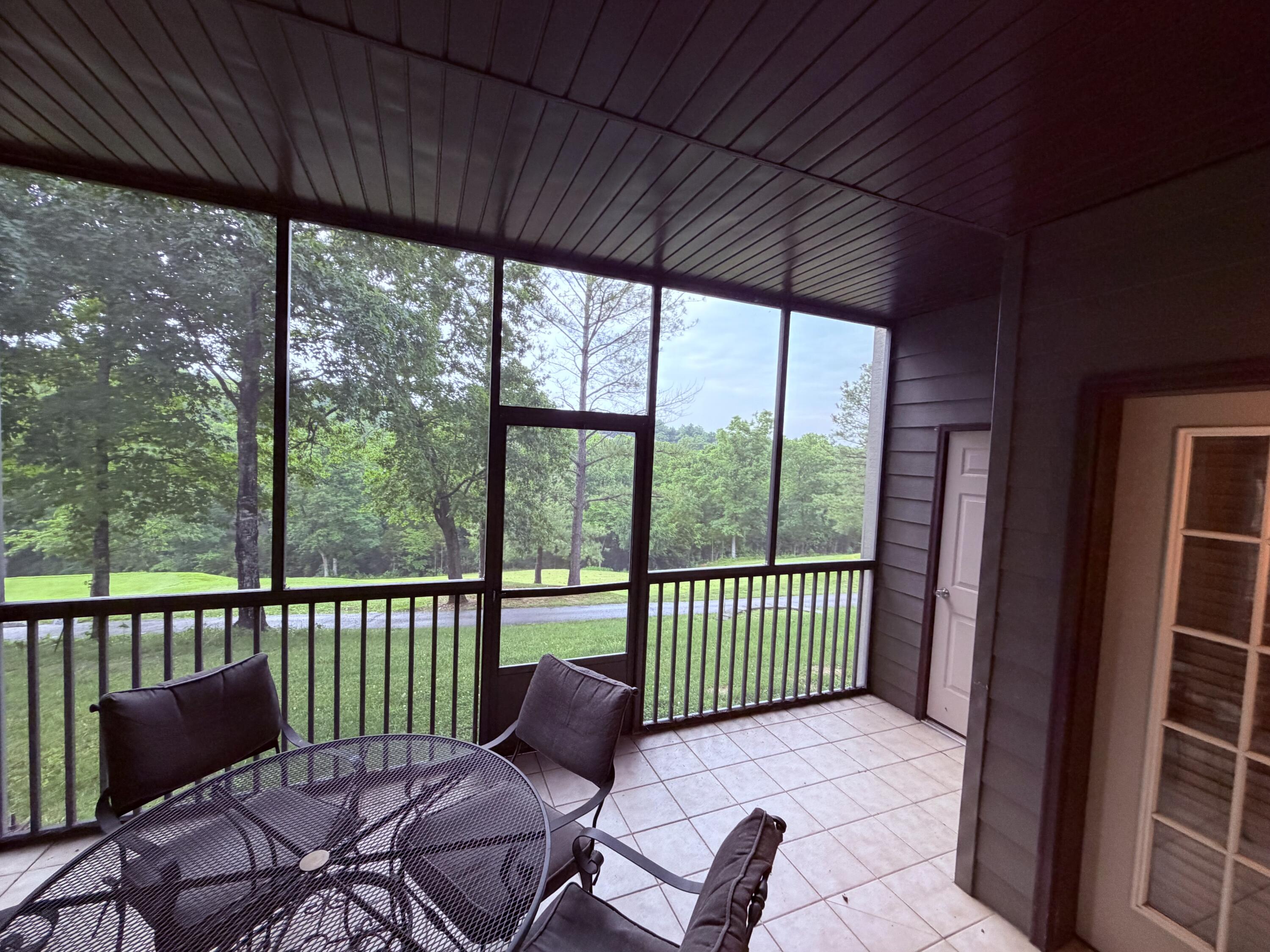 Photo 4 - Residential for sale – 1091  Golf Drive  Branson West, MO