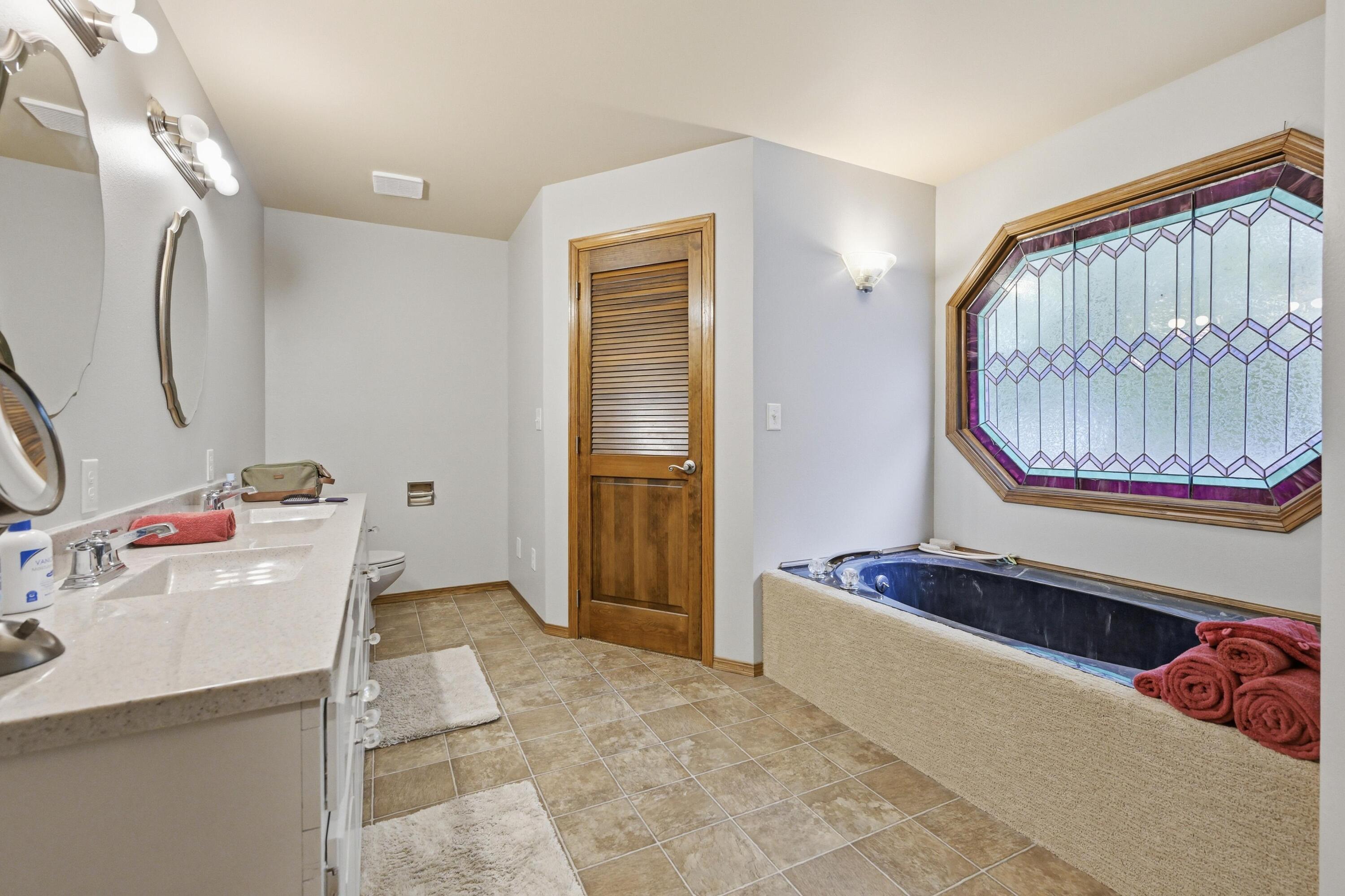 Photo 35 - Residential for sale – 905  Macy Drive  Neosho, MO