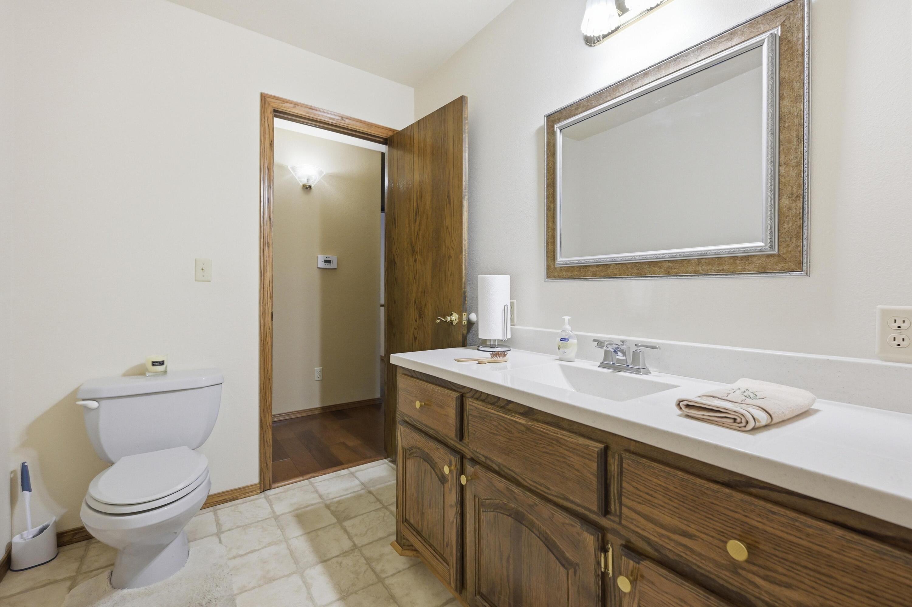 Photo 24 - Residential for sale – 905  Macy Drive  Neosho, MO
