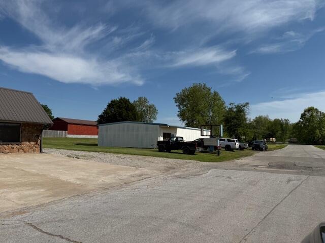Photo 2 - Commercial Sale for sale – 522  Sycamore Avenue  Aurora, MO