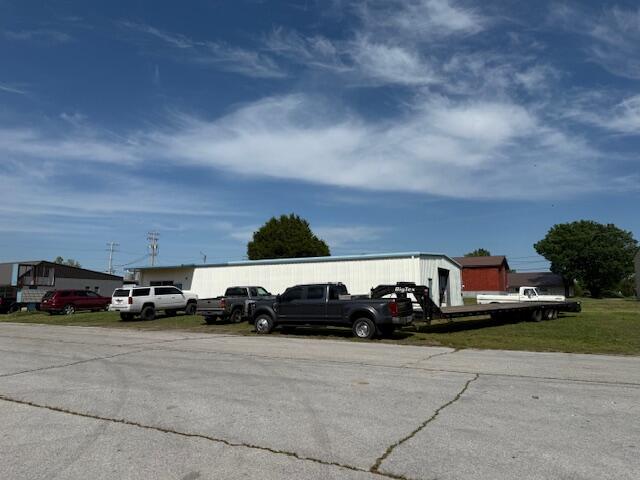 Photo 3 - Commercial Sale for sale – 522  Sycamore Avenue  Aurora, MO