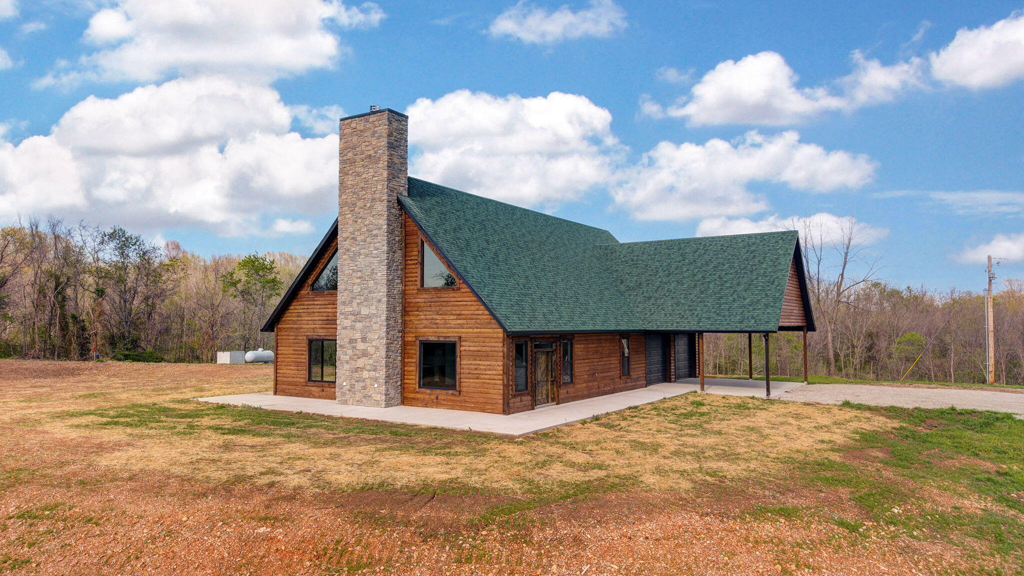 Farm for sale – 503  Airport Road  Crane, MO