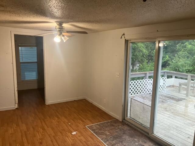 Photo 9 - Residential for sale – 113 W Hickory Street  El Dorado Springs, MO