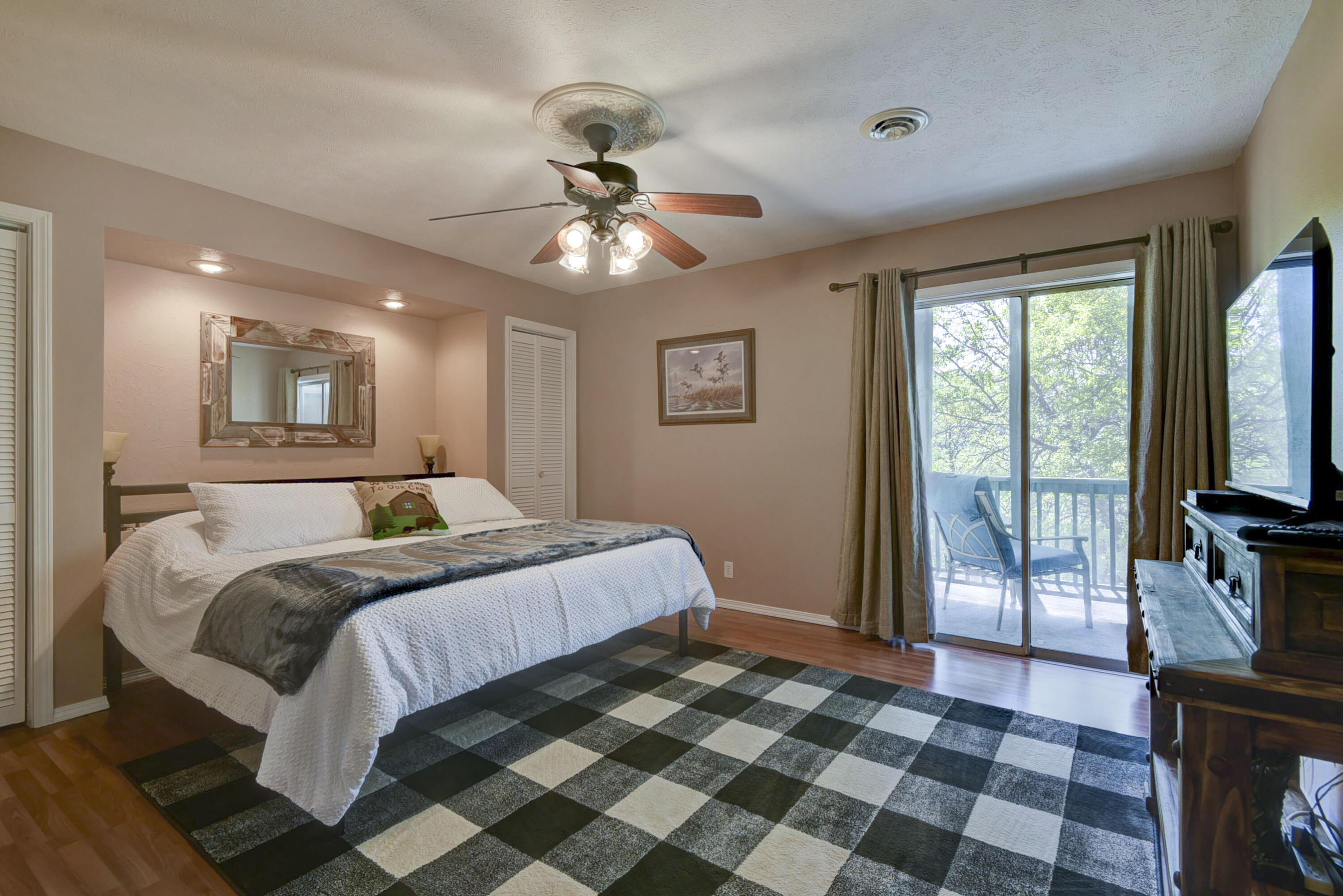 Photo 11 - Residential for sale – 150  The Bluffs   Branson, MO