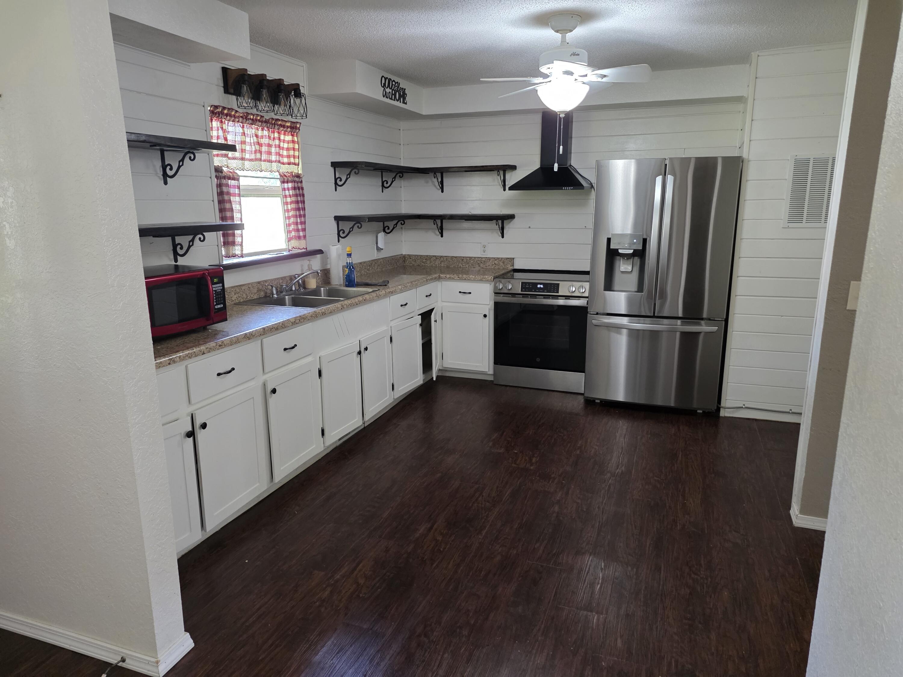 Photo 12 - Residential for sale – 201 S Everett Street  Fair Play, MO