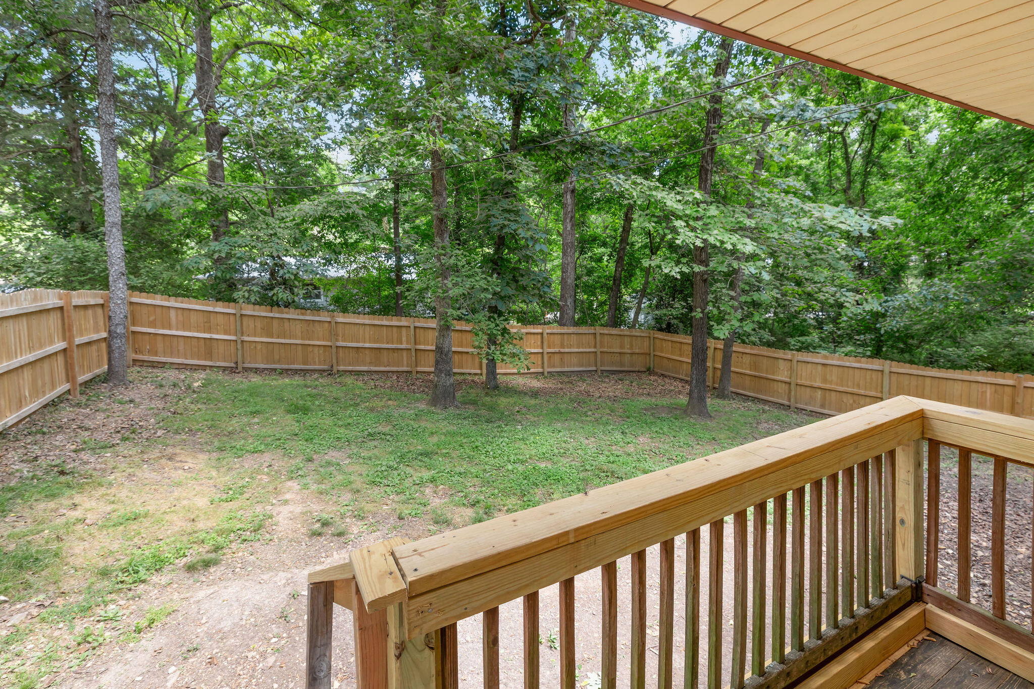 Photo 6 - Residential for sale – 610  Pocahontas Street  Branson, MO