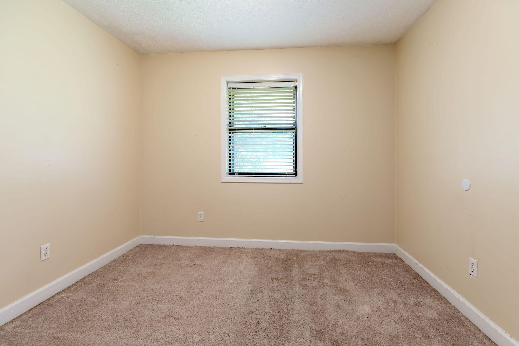 Photo 11 - Residential for sale – 610  Pocahontas Street  Branson, MO