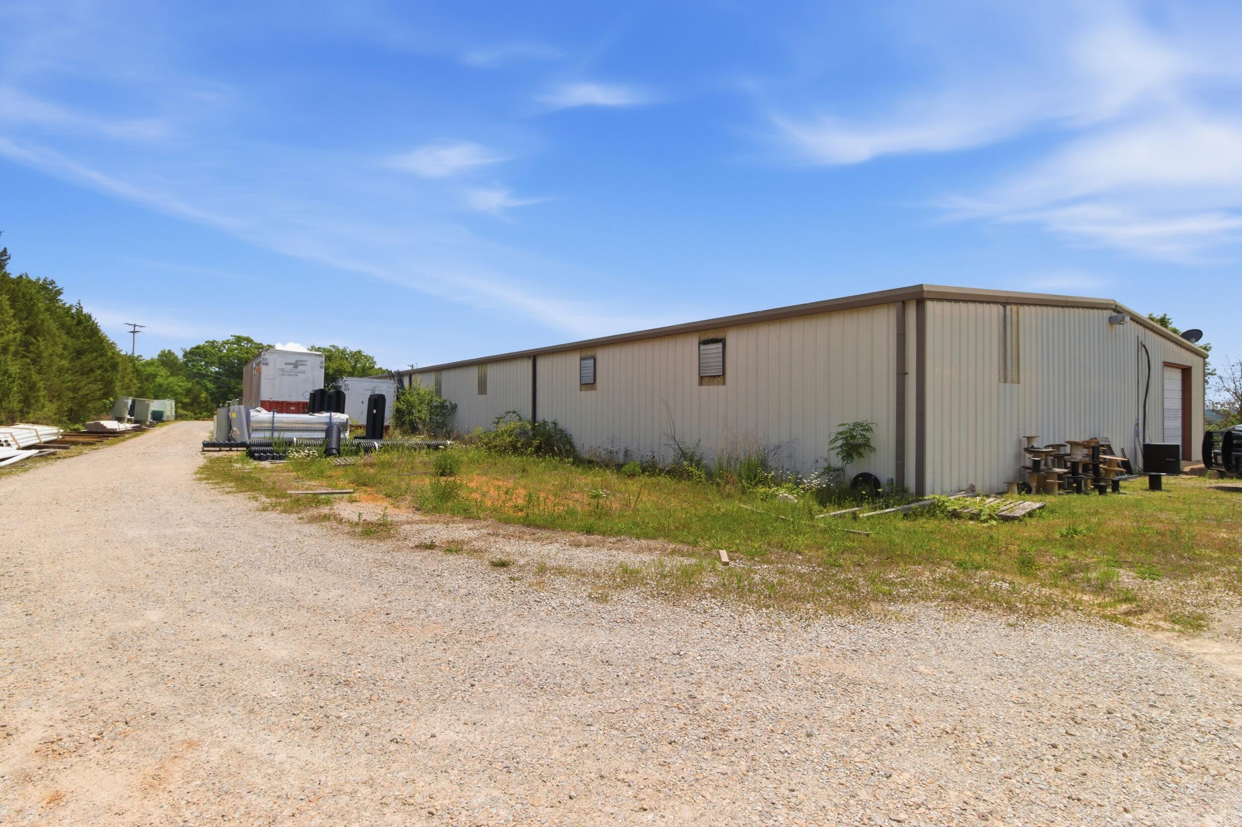 Photo 15 - Commercial Sale for sale – 1015  Preacher Roe Boulevard  West Plains, MO