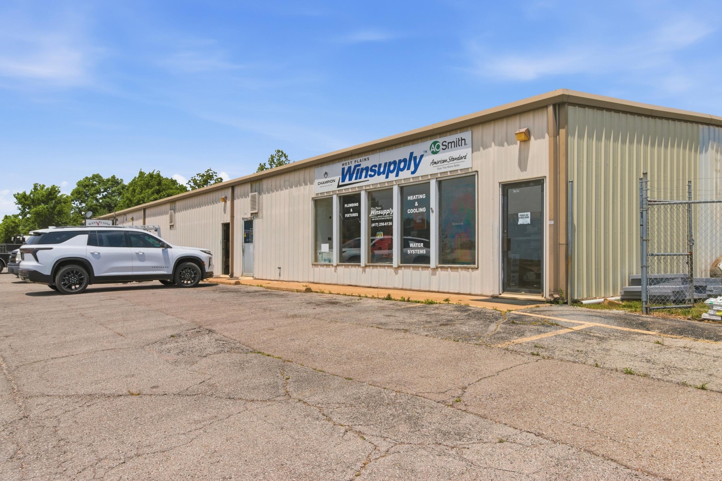 Photo 11 - Commercial Sale for sale – 1015  Preacher Roe Boulevard  West Plains, MO