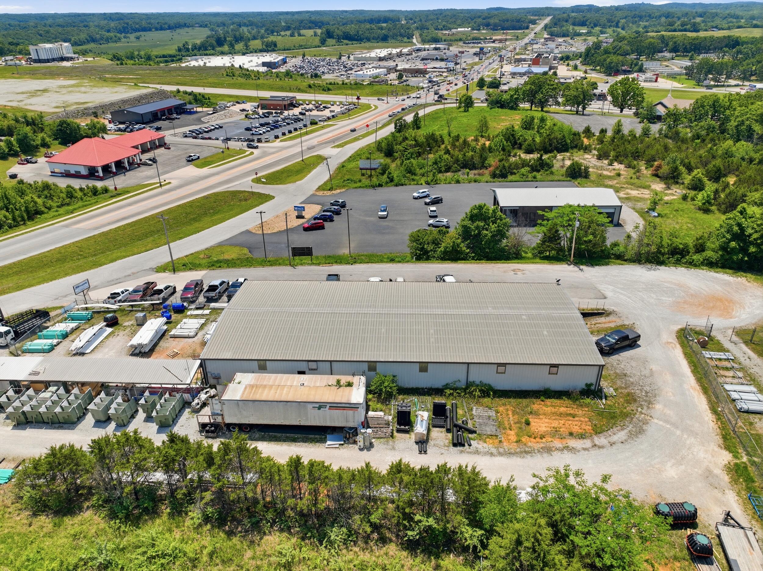Photo 7 - Commercial Sale for sale – 1015  Preacher Roe Boulevard  West Plains, MO