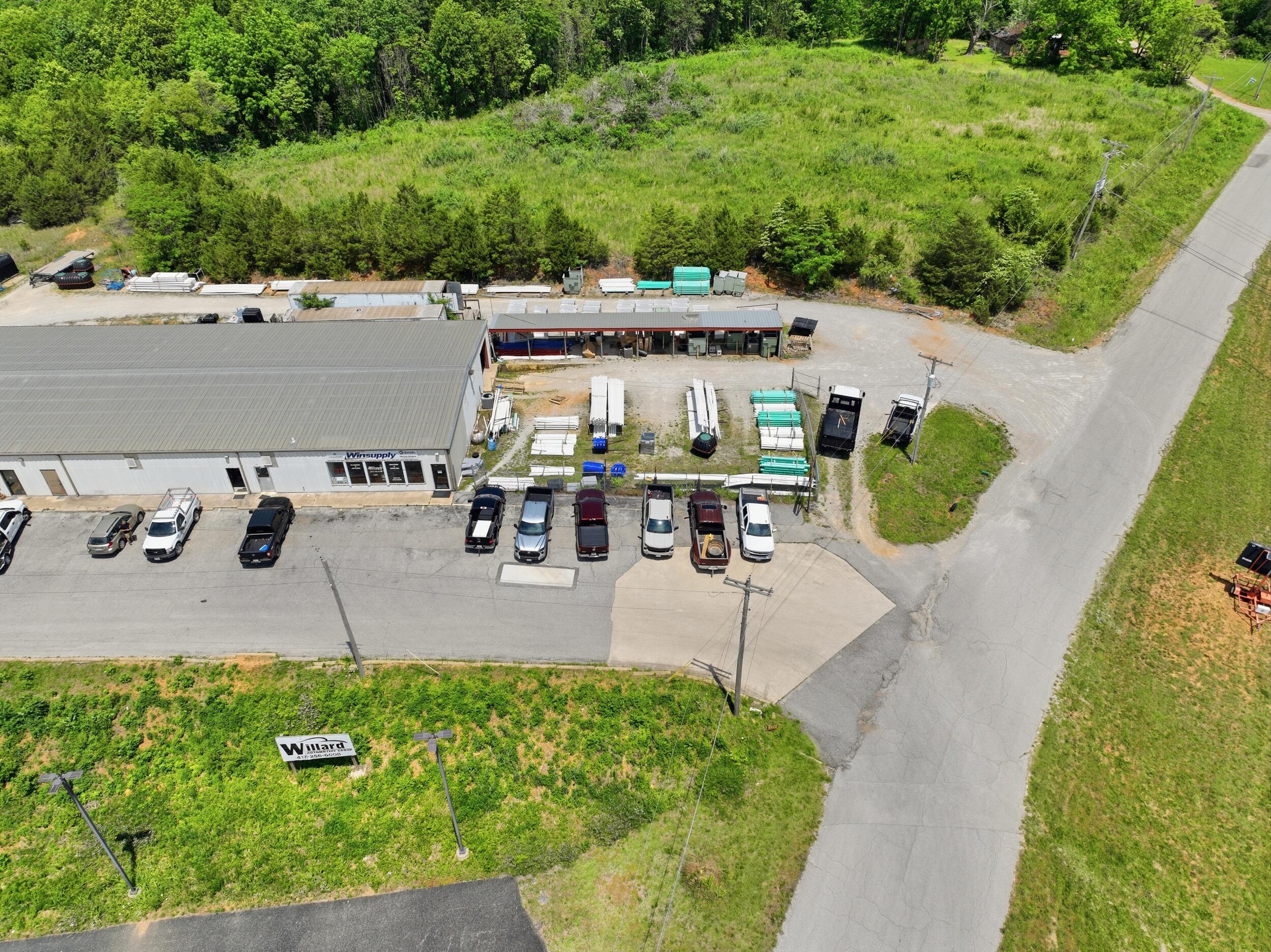 Photo 3 - Commercial Sale for sale – 1015  Preacher Roe Boulevard  West Plains, MO
