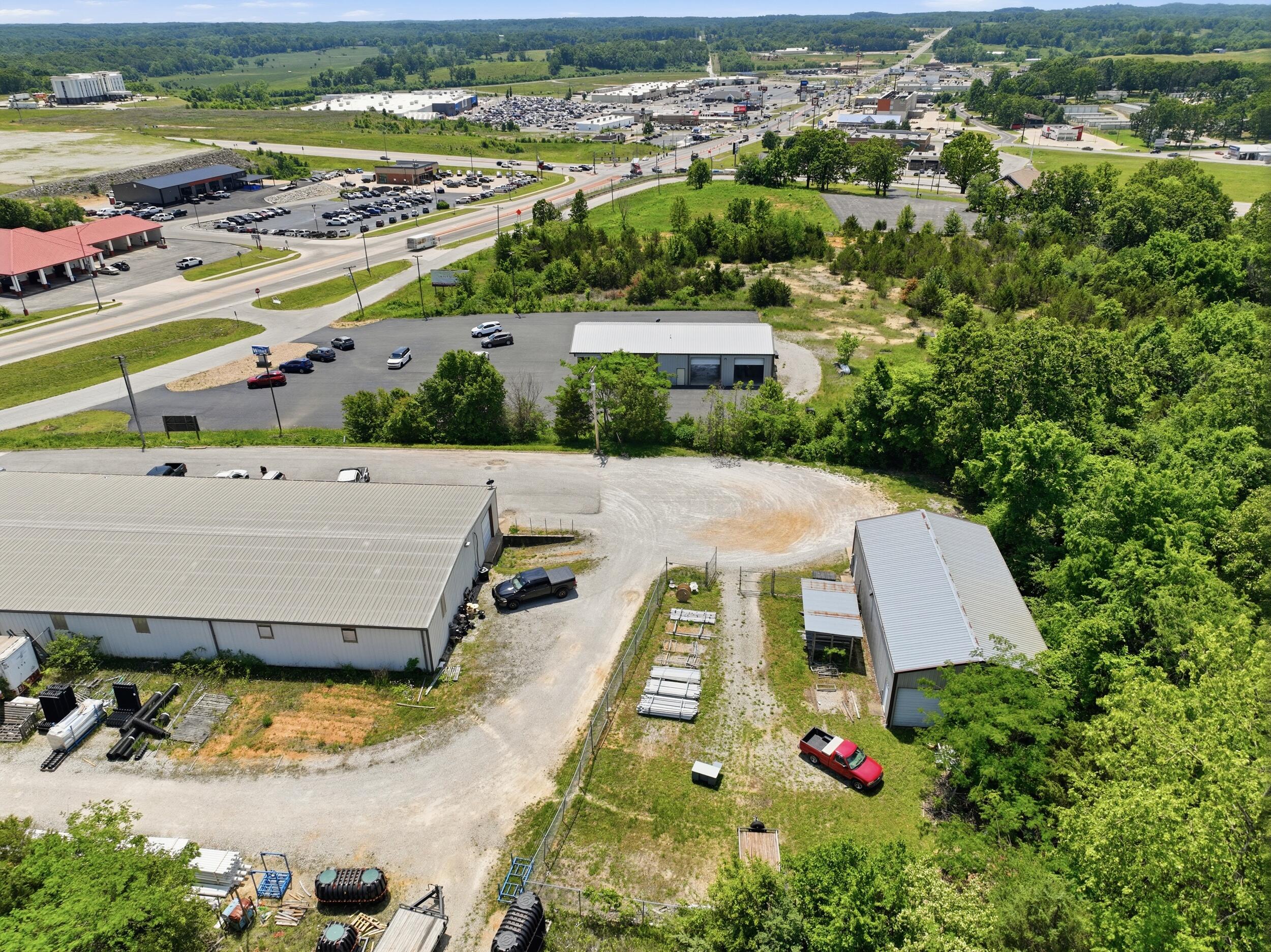 Photo 8 - Commercial Sale for sale – 1015  Preacher Roe Boulevard  West Plains, MO