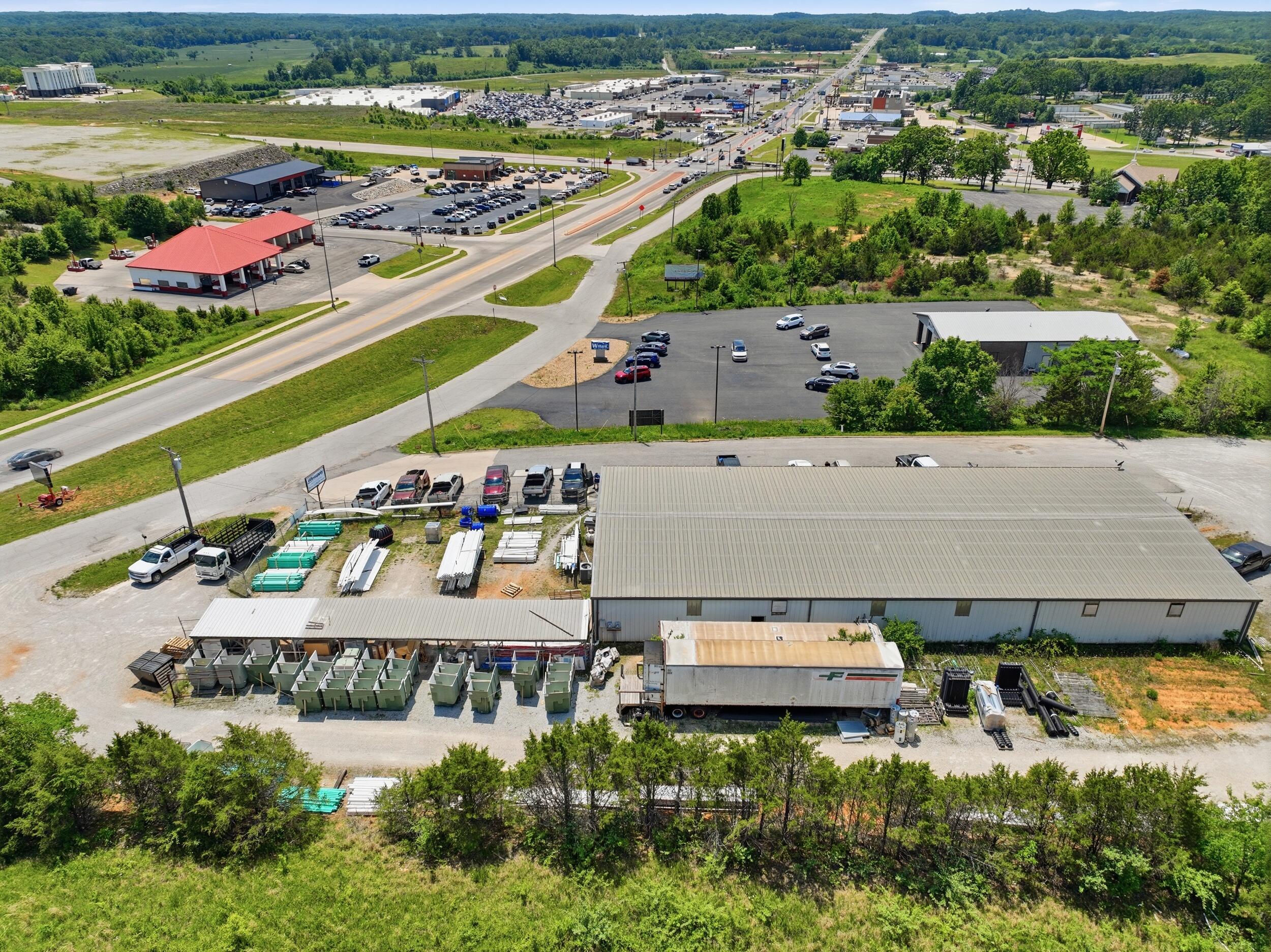 Photo 6 - Commercial Sale for sale – 1015  Preacher Roe Boulevard  West Plains, MO