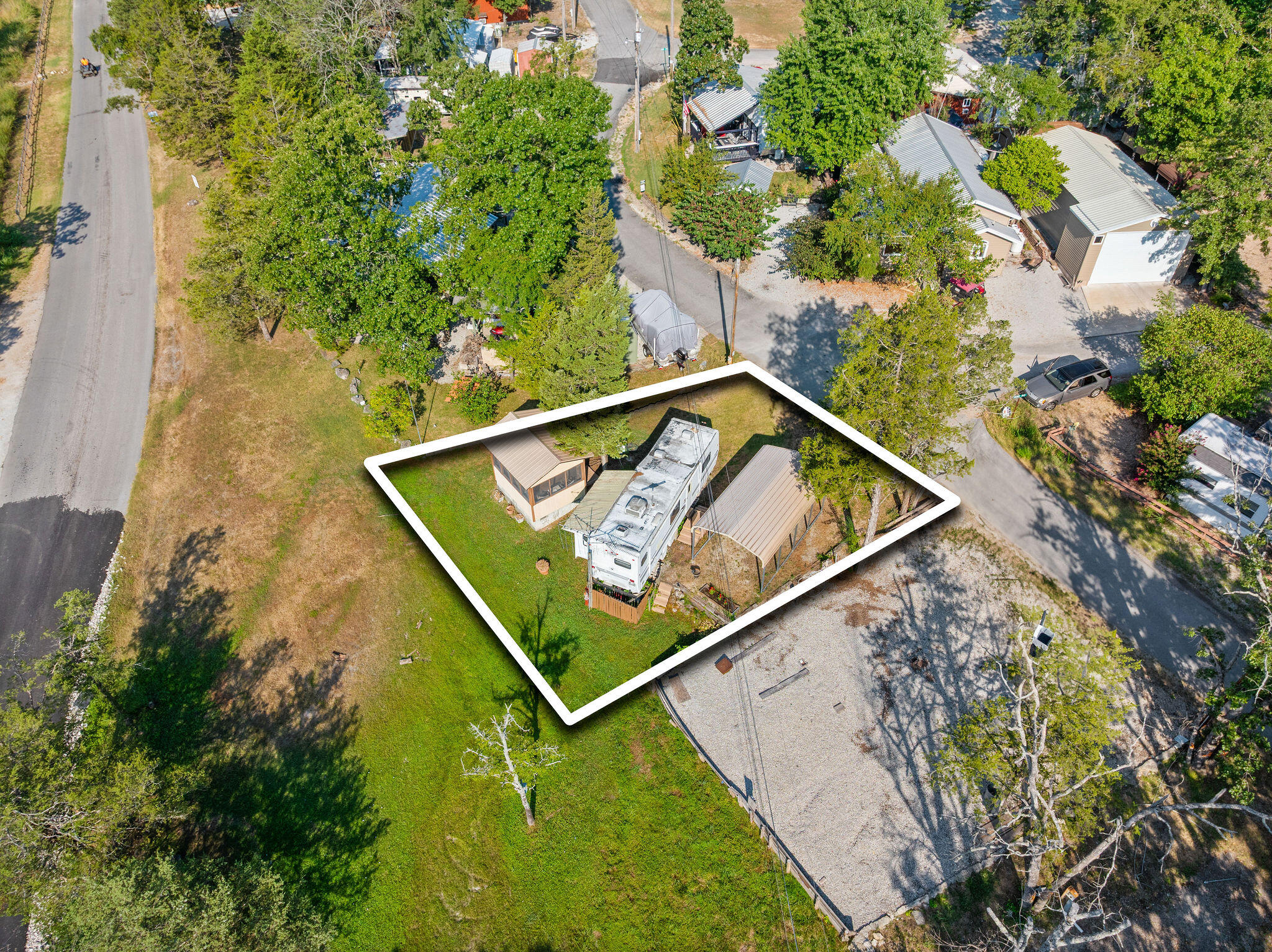Photo 3 - Land for sale – 526  Jellystone Avenue  Hollister, MO