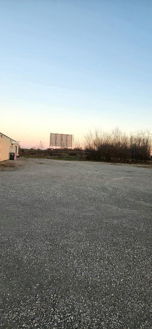 Photo 2 - Commercial Sale for sale – 1644 S Ash Street  Buffalo, MO