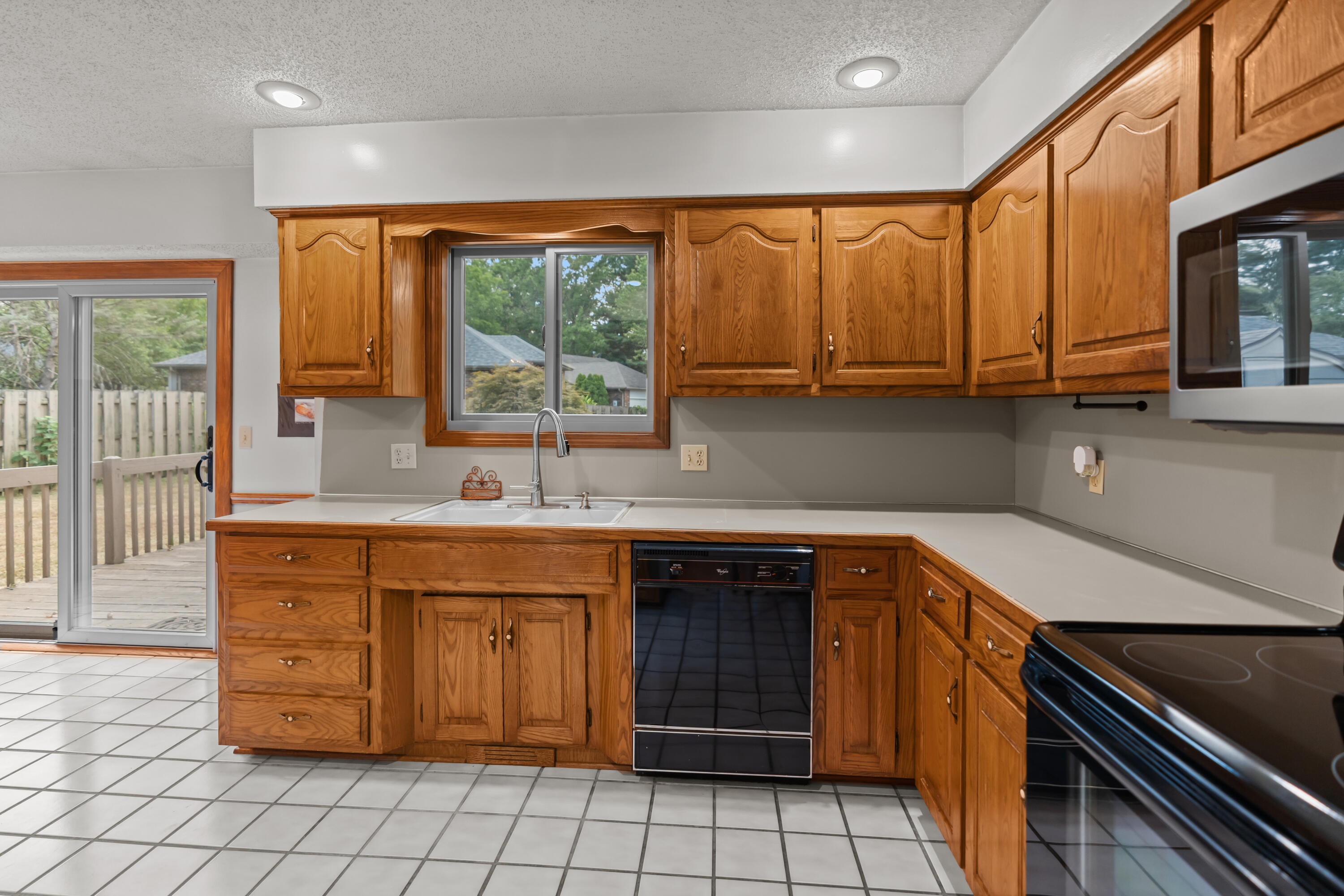 Photo 7 - Residential for sale – 751 S Sparks Avenue  Springfield, MO