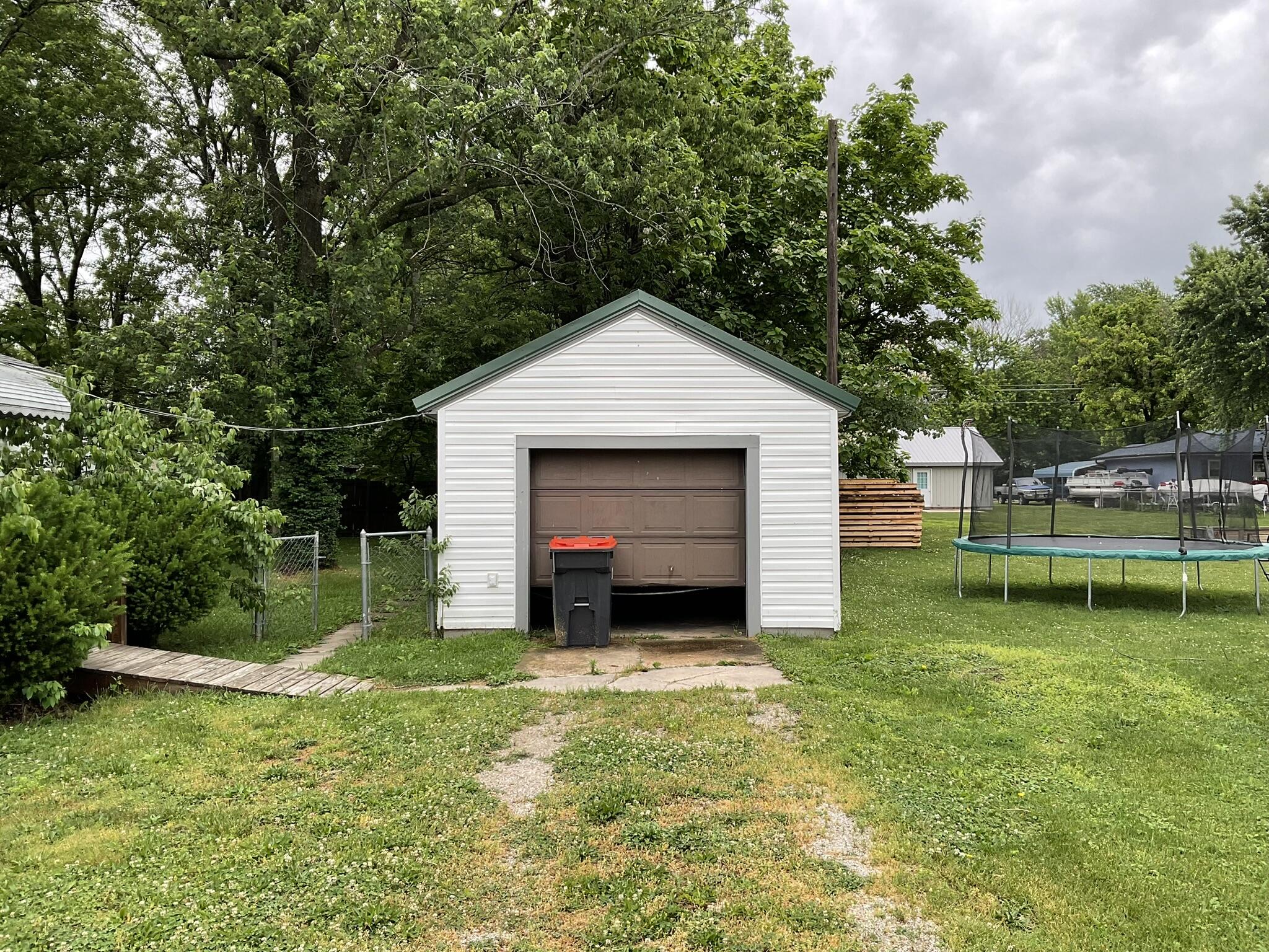 Photo 3 - Residential for sale – 410 N Division Street  Seymour, MO