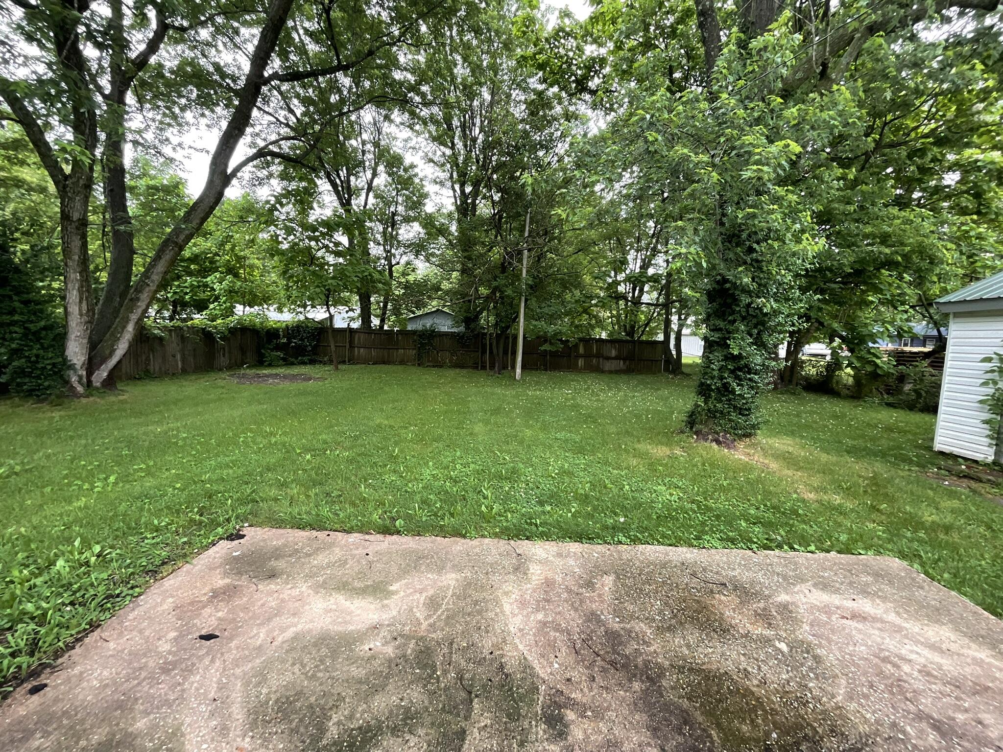 Photo 5 - Residential for sale – 410 N Division Street  Seymour, MO