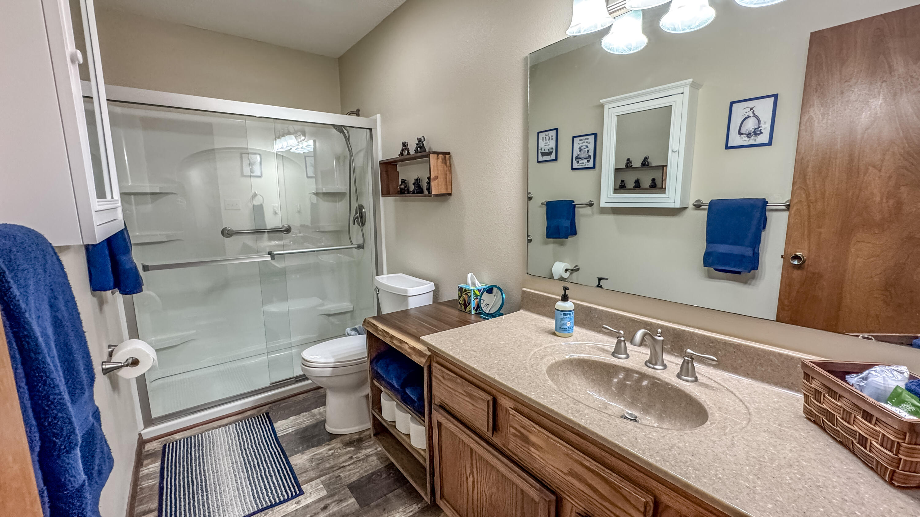 Photo 9 - Residential for sale – 321  Notch Lane  Branson West, MO