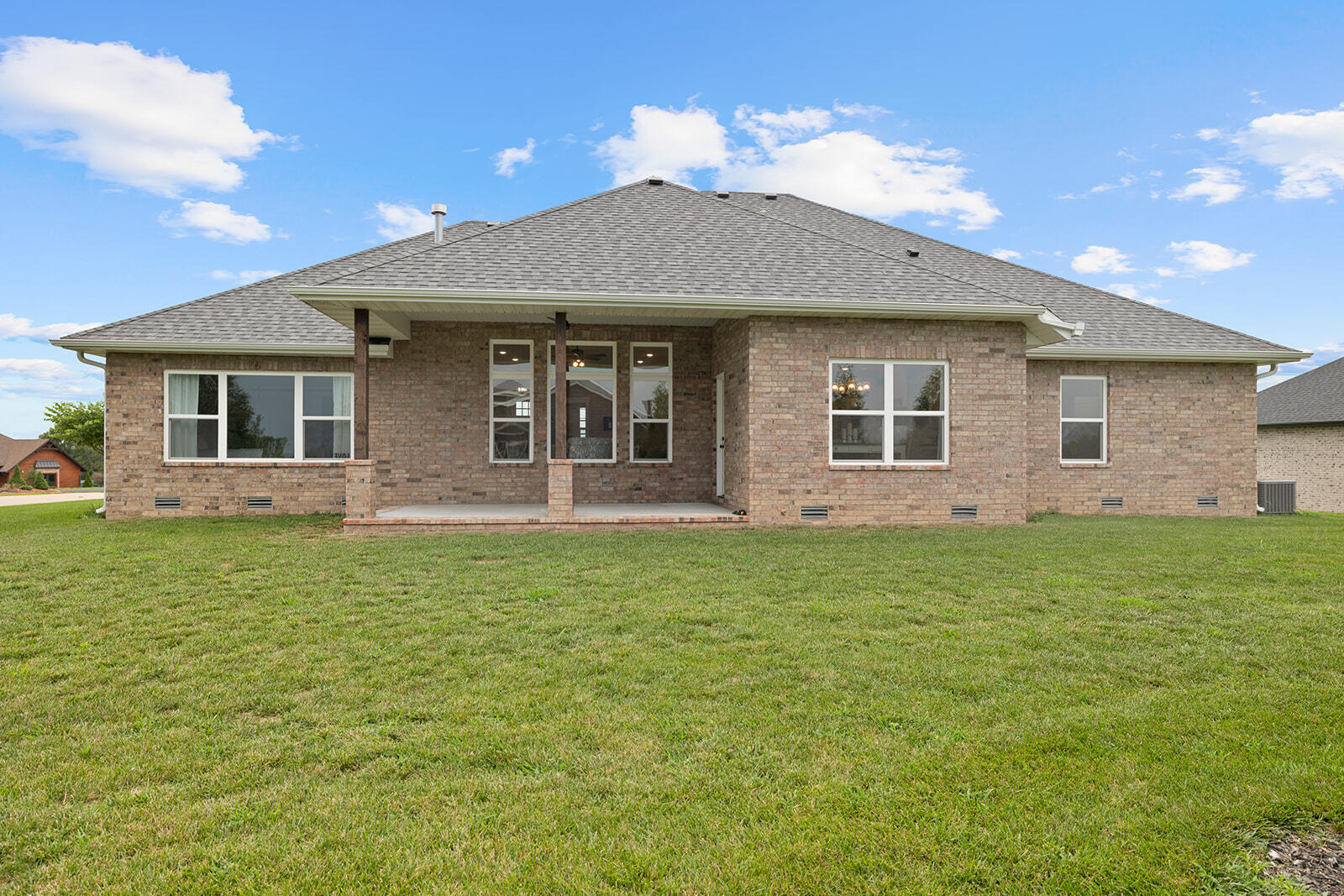 Photo 8 - Residential for sale – 103  Summit Point Road  Saddlebrooke, MO